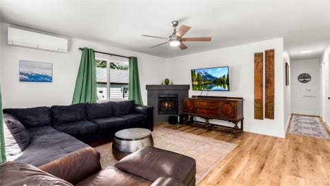 Tiny photo for 204 8th Avenue W, Polson, MT 59860 (MLS # 30073526)