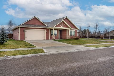 Tiny photo for 170 Lazy Creek Way, Kalispell, MT 59901 (MLS # 30062098)