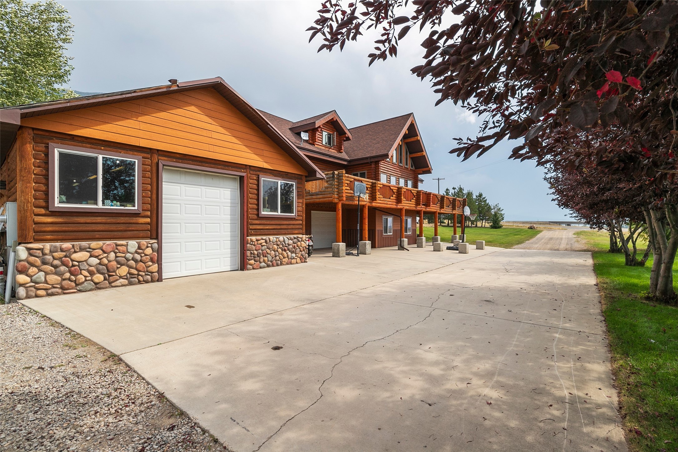 4930 Saddle Rock Road