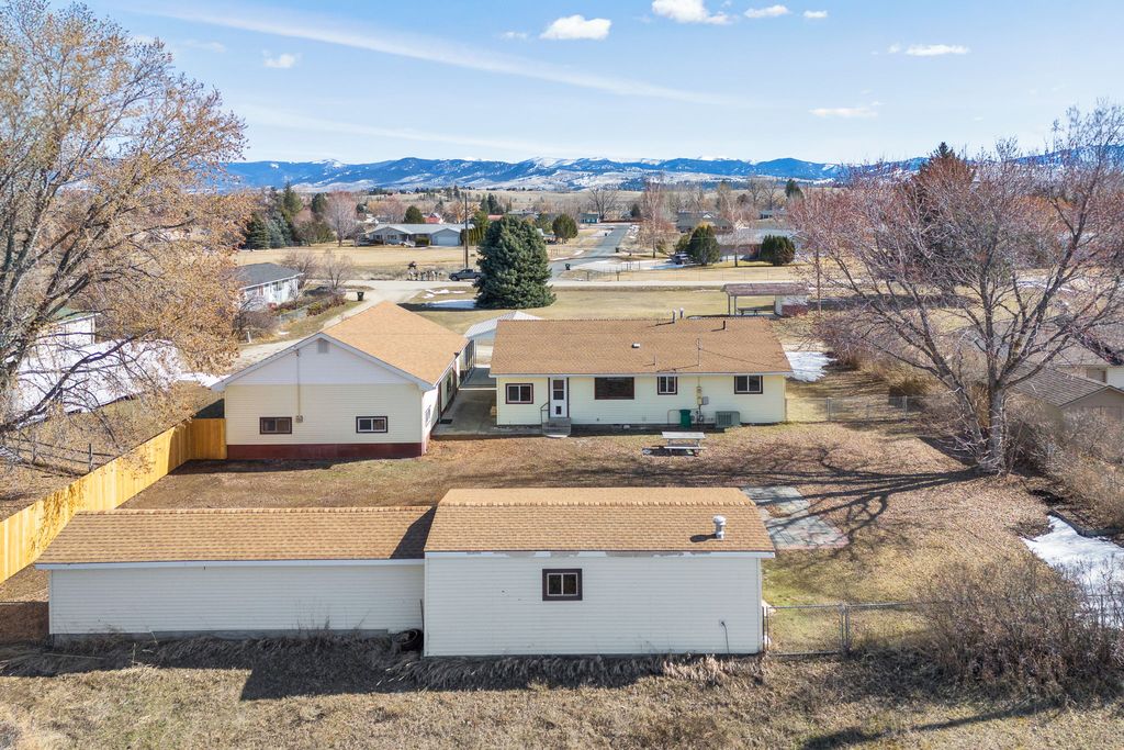 Photo of 107 W Cooper Lane, Hamilton, MT 59840 (MLS # 30063982)