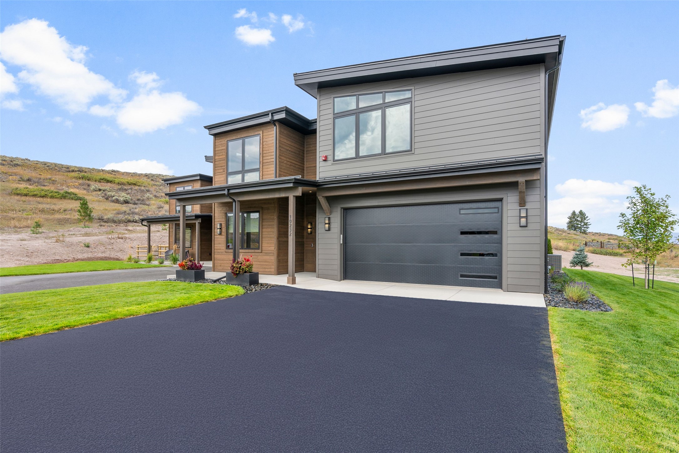 10232 Pale Morning Court 15T