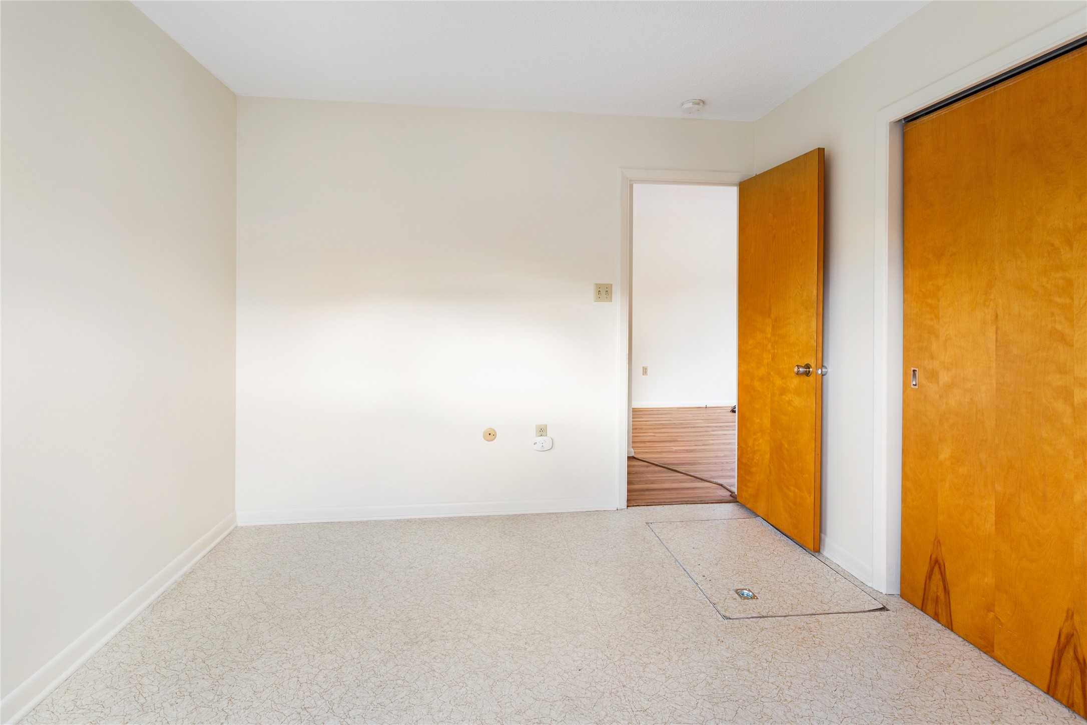 Butte, Montana 59701, United States, 1 Bedroom Bedrooms, ,1 BathroomBathrooms,Residential,Pending,24913