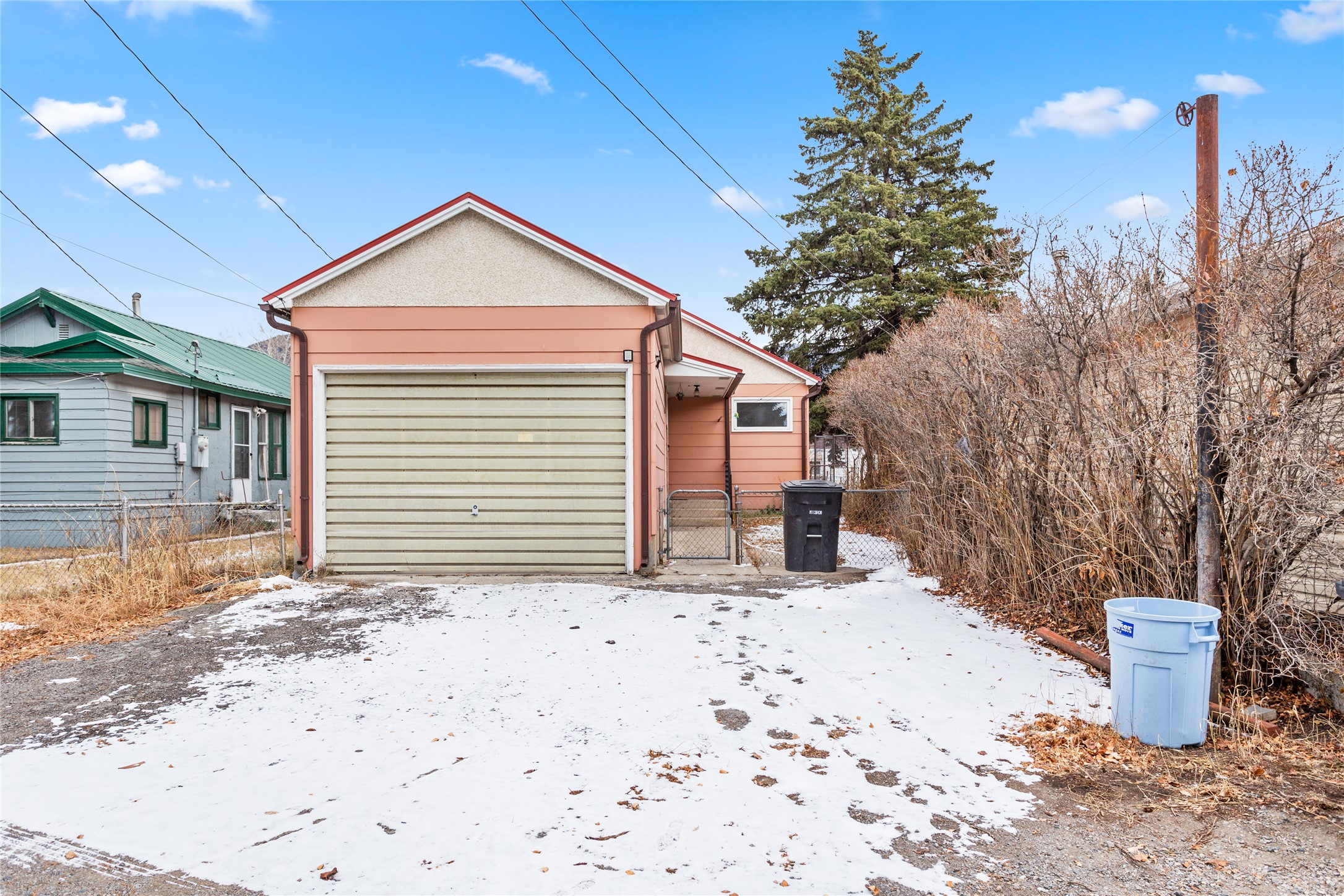 Butte, Montana 59701, United States, 1 Bedroom Bedrooms, ,1 BathroomBathrooms,Residential,Pending,24913