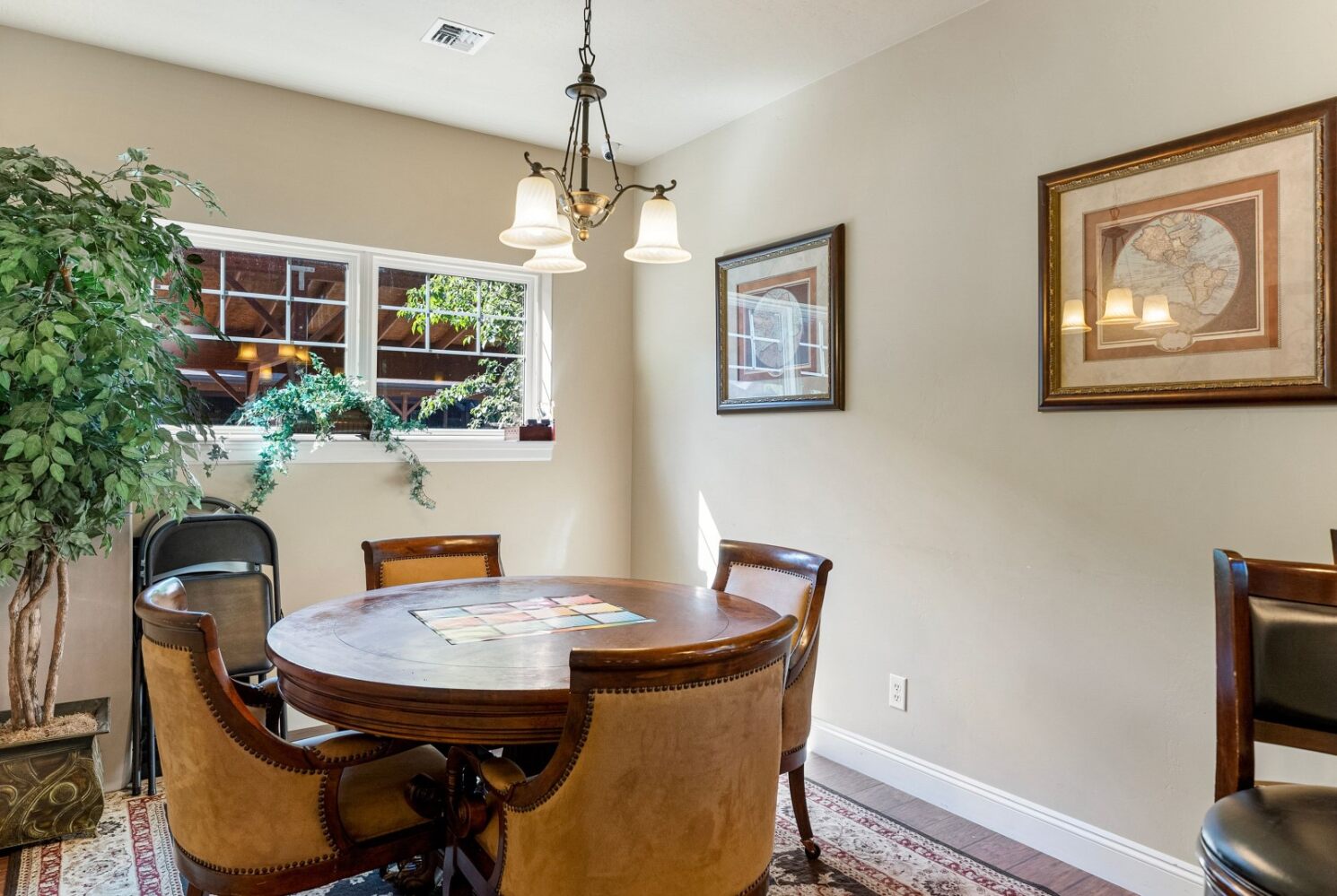 Missoula, Montana 59808, United States, 2 Bedrooms Bedrooms, ,2 BathroomsBathrooms,Residential,Pending,196927