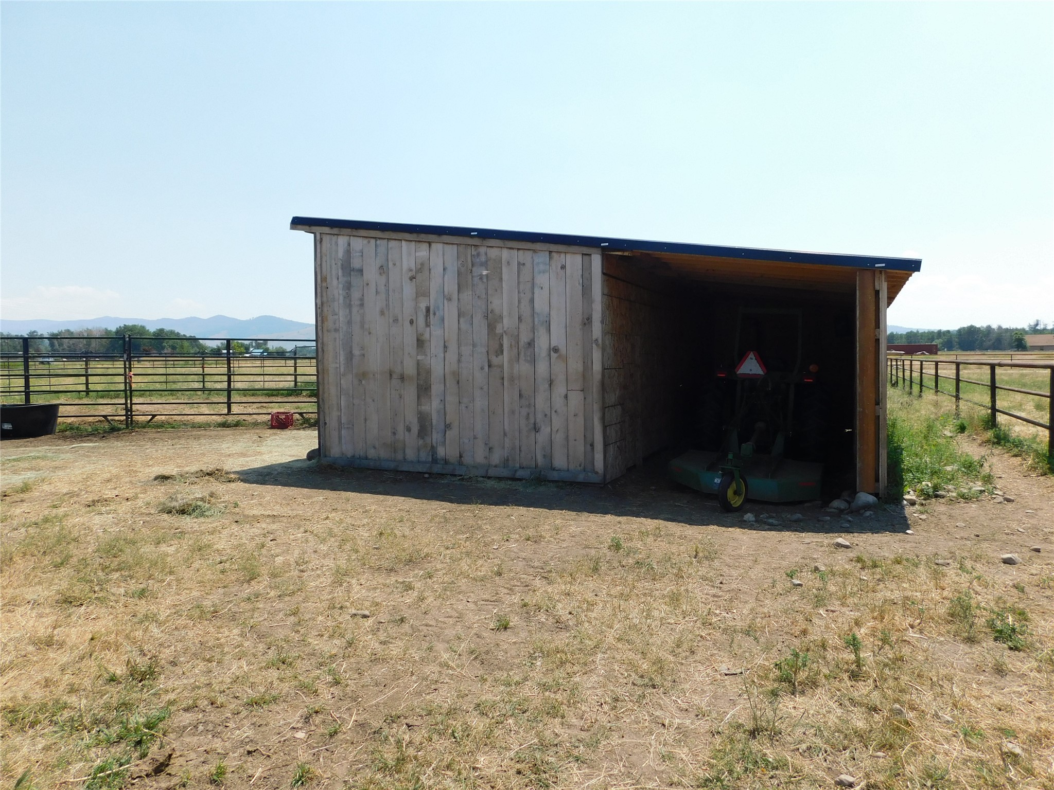 Hamilton, Montana 59840, United States, 5 Bedrooms Bedrooms, ,4 BathroomsBathrooms,Residential,Active,126054