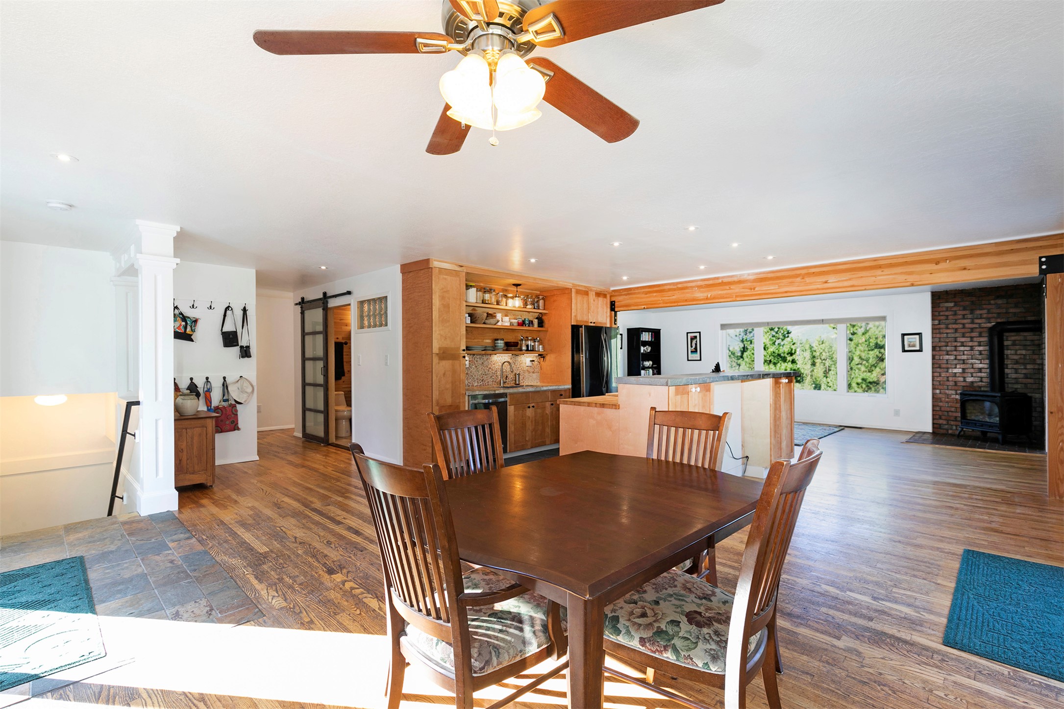 821 Fred Burr Road