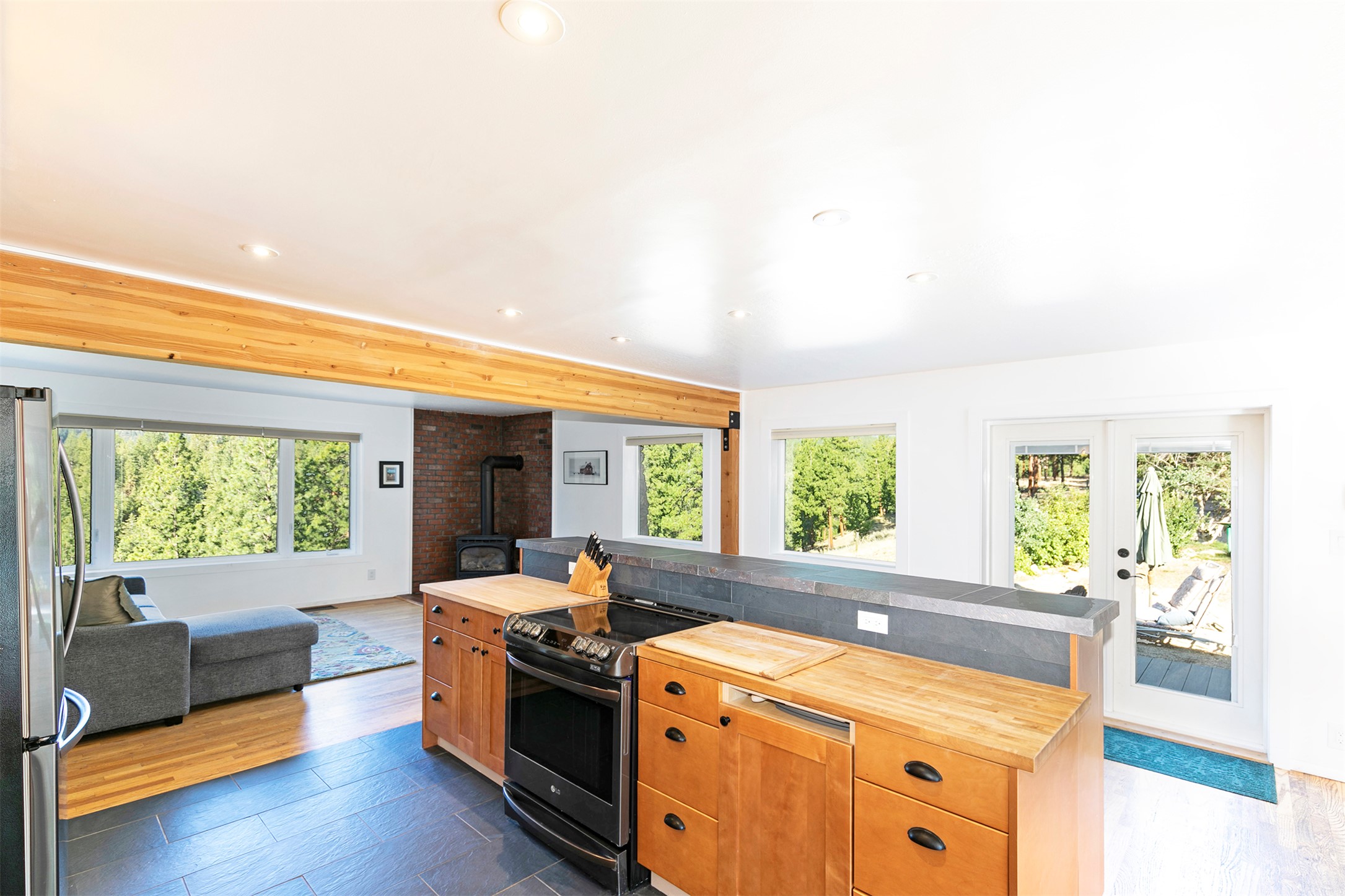 821 Fred Burr Road