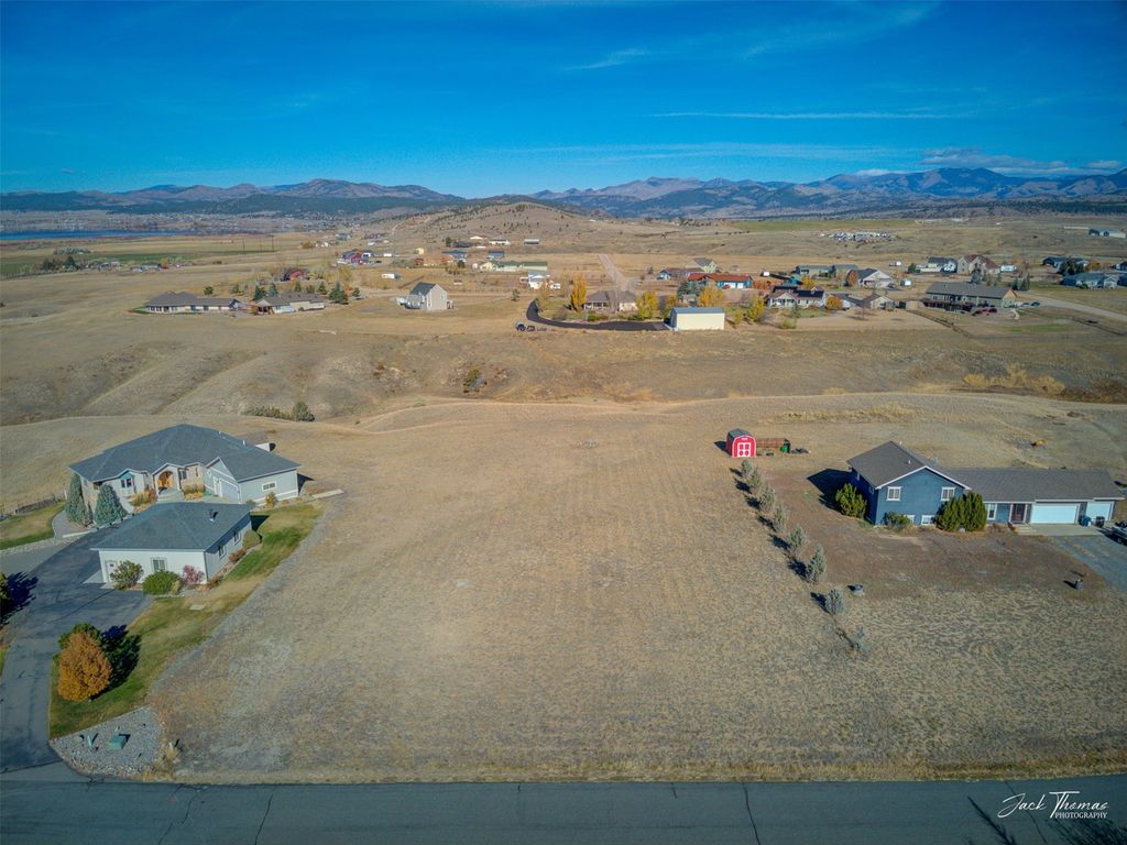 Photo of 3924 Topaz Court, Helena, MT 59602 (MLS # 30060738)