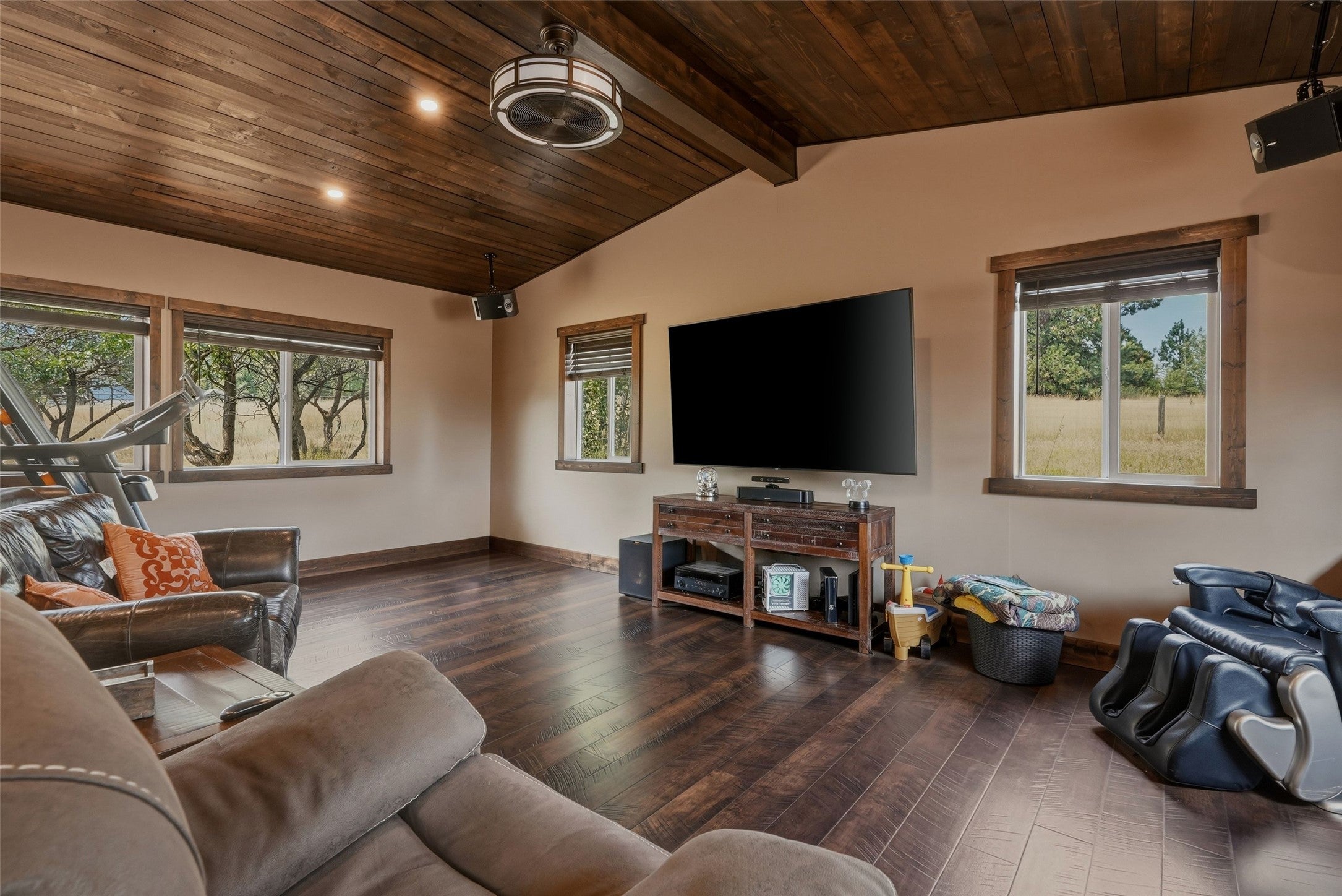 280 Indian Prairie Loop