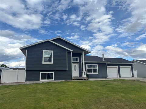 Photo of 1072 Pollux Road, Helena, MT 59602 (MLS # 30058432)