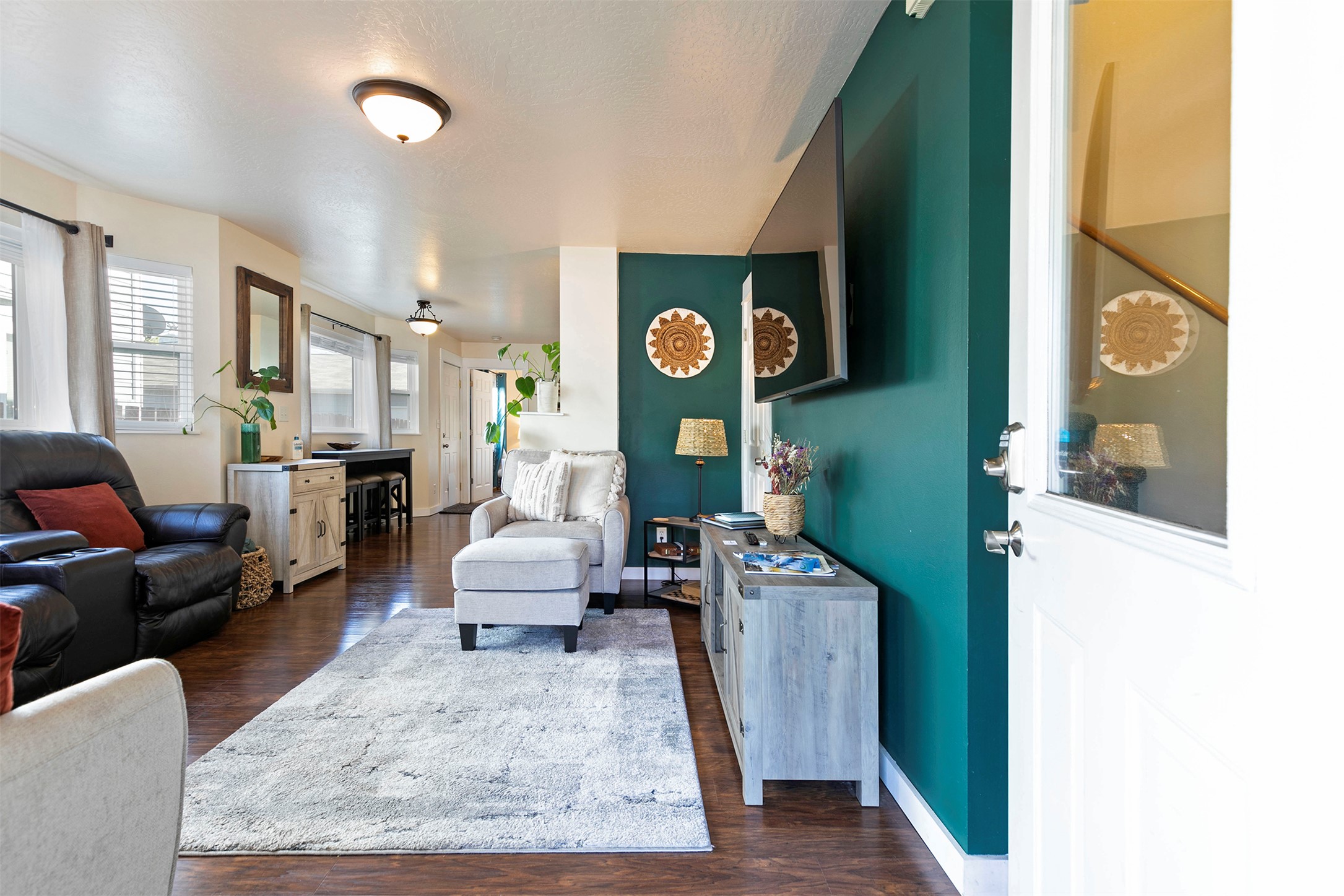 2129 W Kent Avenue A