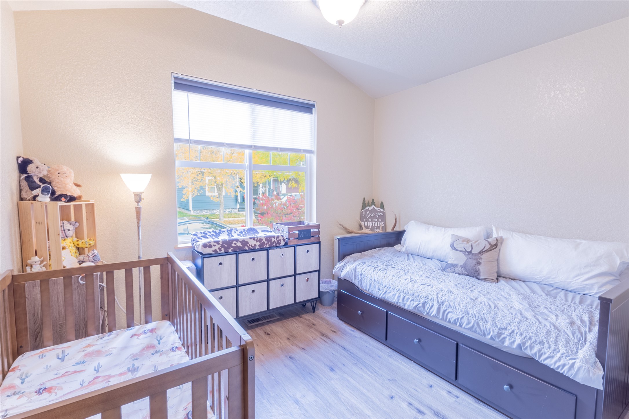 4411 Bordeaux Boulevard B