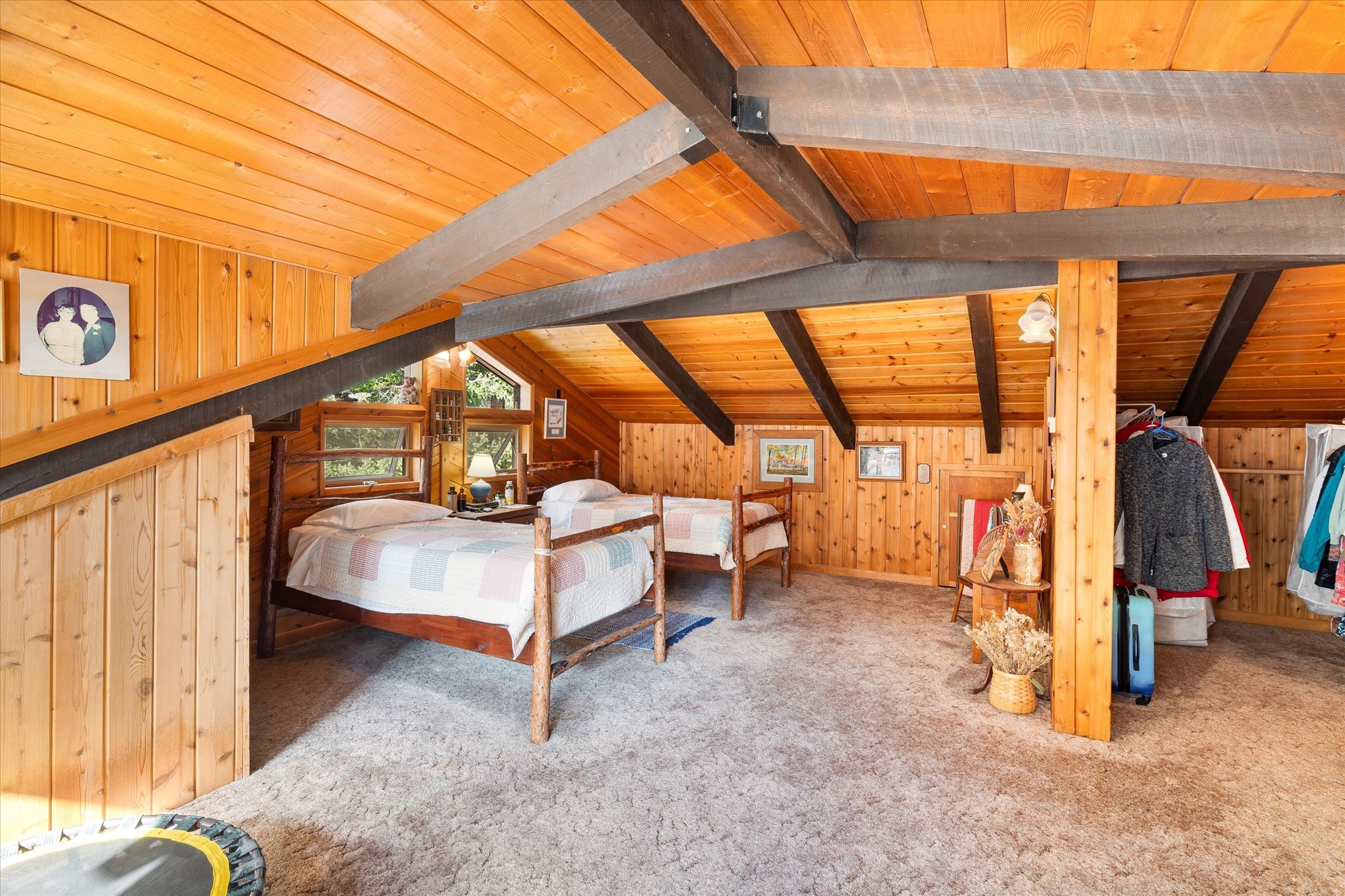 Kalispell, Montana 59901, United States, 2 Bedrooms Bedrooms, ,2 BathroomsBathrooms,Residential,Pending,43463