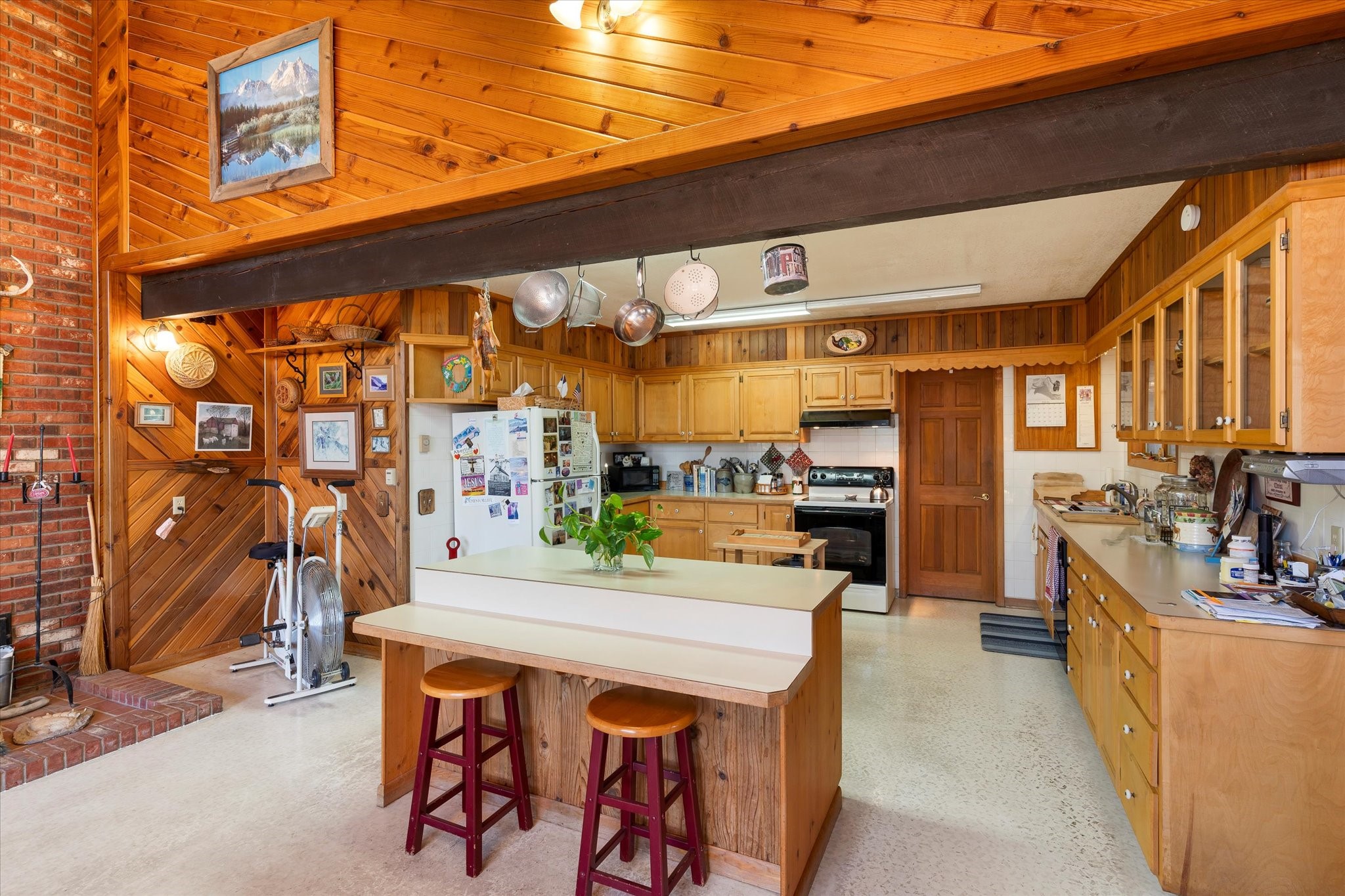 Kalispell, Montana 59901, United States, 2 Bedrooms Bedrooms, ,2 BathroomsBathrooms,Residential,Pending,43463