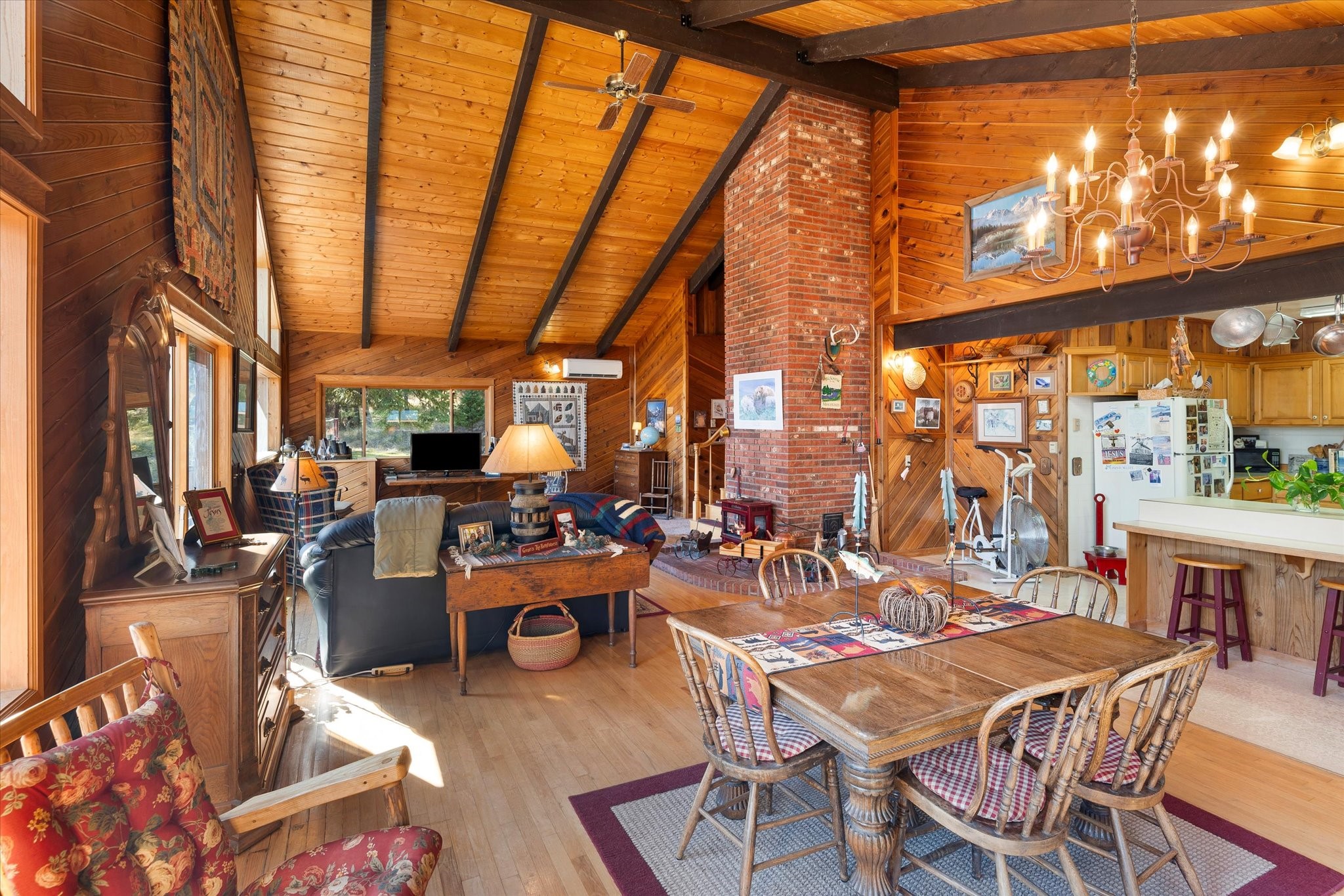 Kalispell, Montana 59901, United States, 2 Bedrooms Bedrooms, ,2 BathroomsBathrooms,Residential,Pending,43463