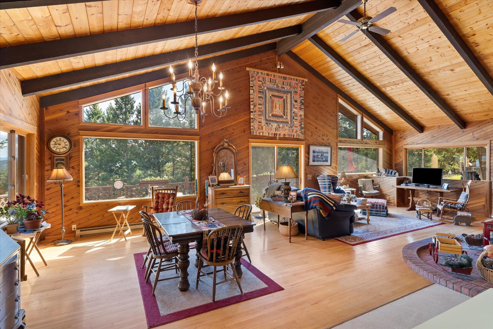 Kalispell, Montana 59901, United States, 2 Bedrooms Bedrooms, ,2 BathroomsBathrooms,Residential,Pending,43463