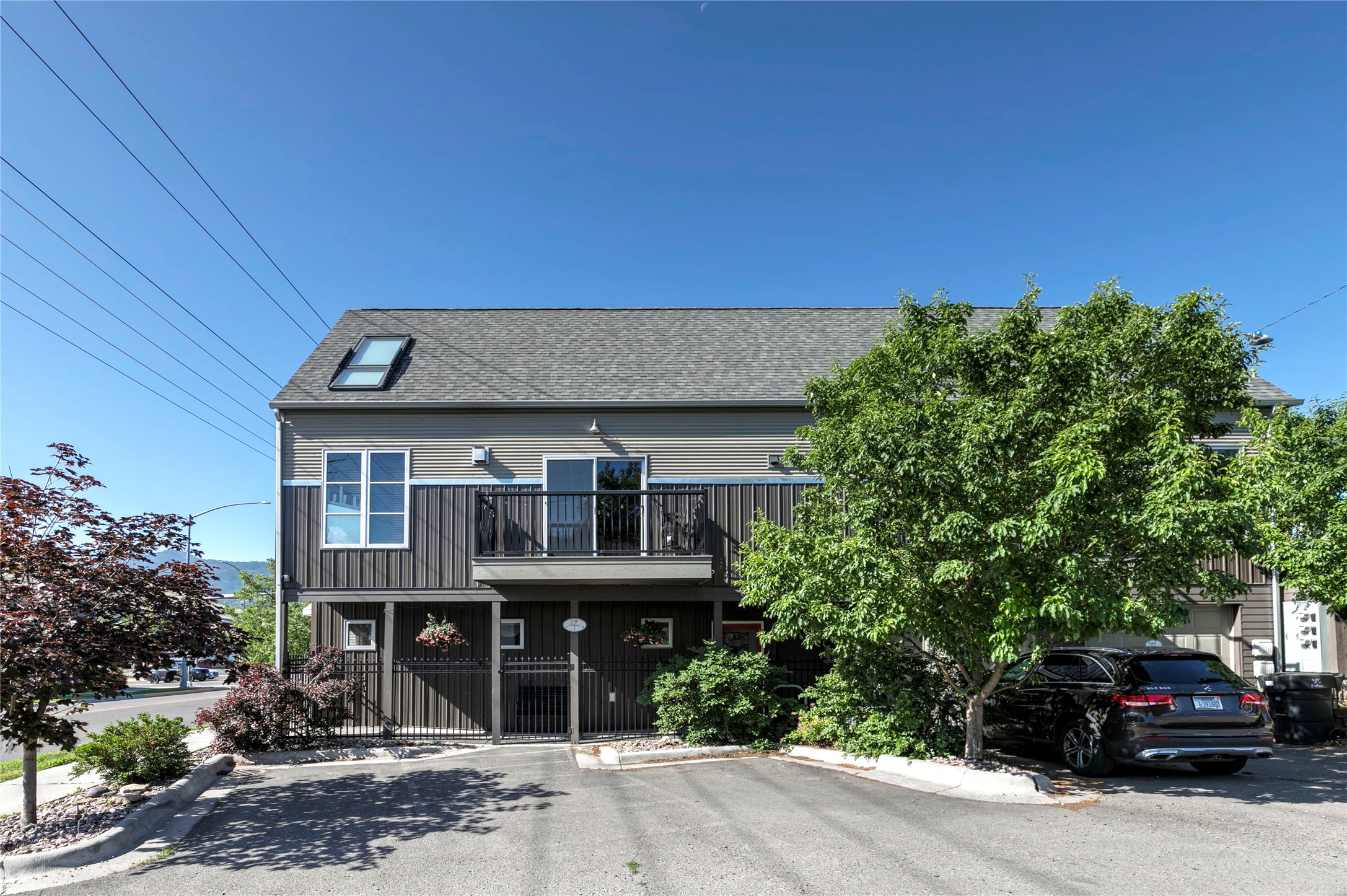 315 Madison Street 101