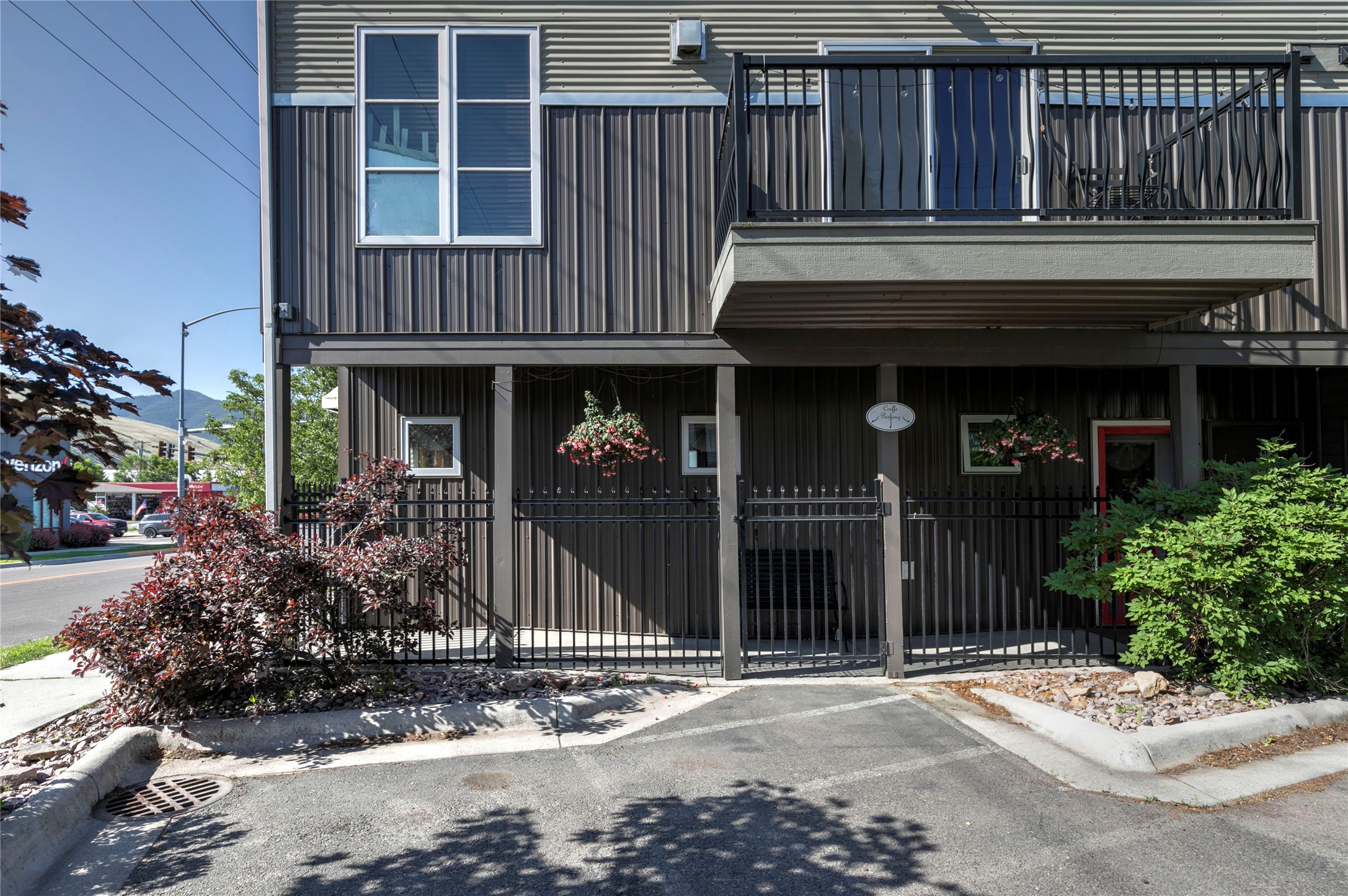 315 Madison Street 101