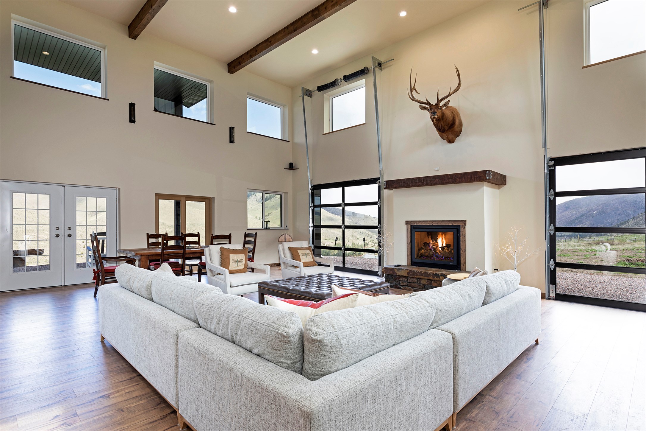 Dixon, Montana 59831, United States, 3 Bedrooms Bedrooms, ,2 BathroomsBathrooms,Residential,Active,213043