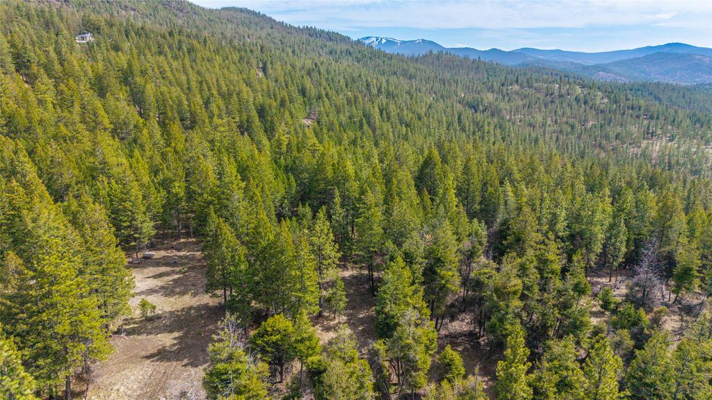 Photo of 2520 Haywire Gulch, Kalispell, MT 59901 (MLS # 30069208)