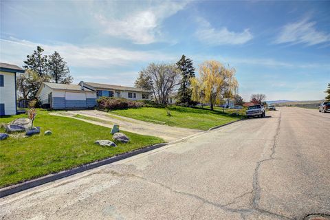 Tiny photo for 403 19th Avenue W, Polson, MT 59860 (MLS # 30069222)