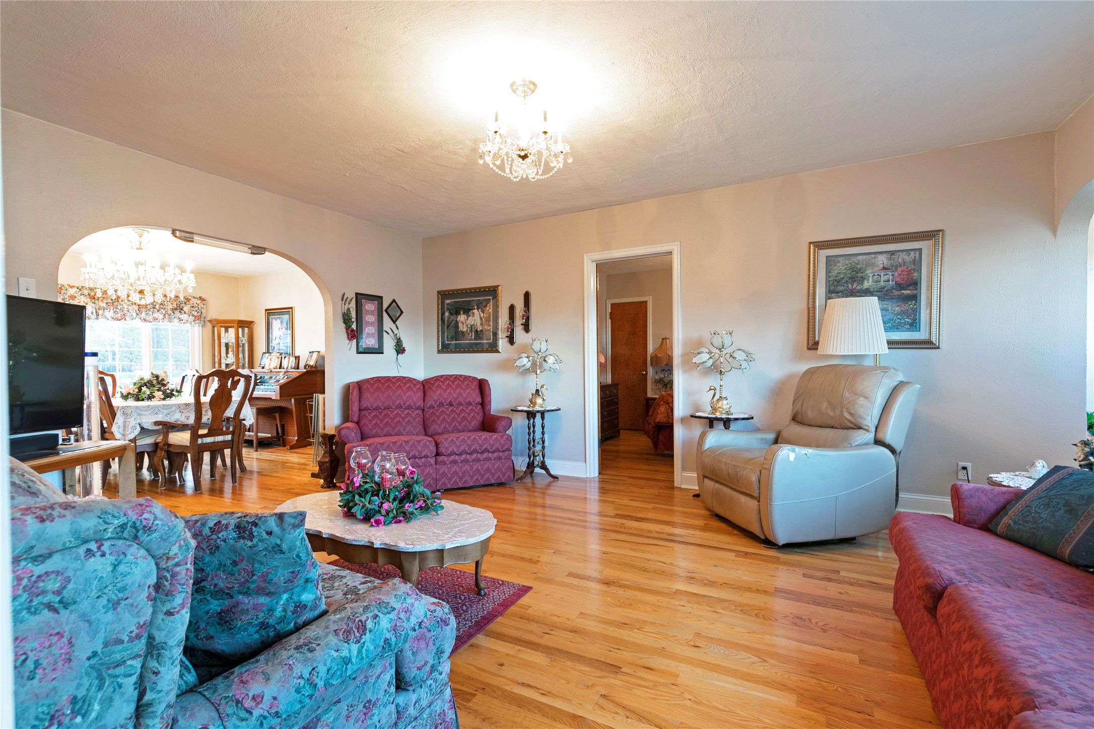 970 S Reserve Street