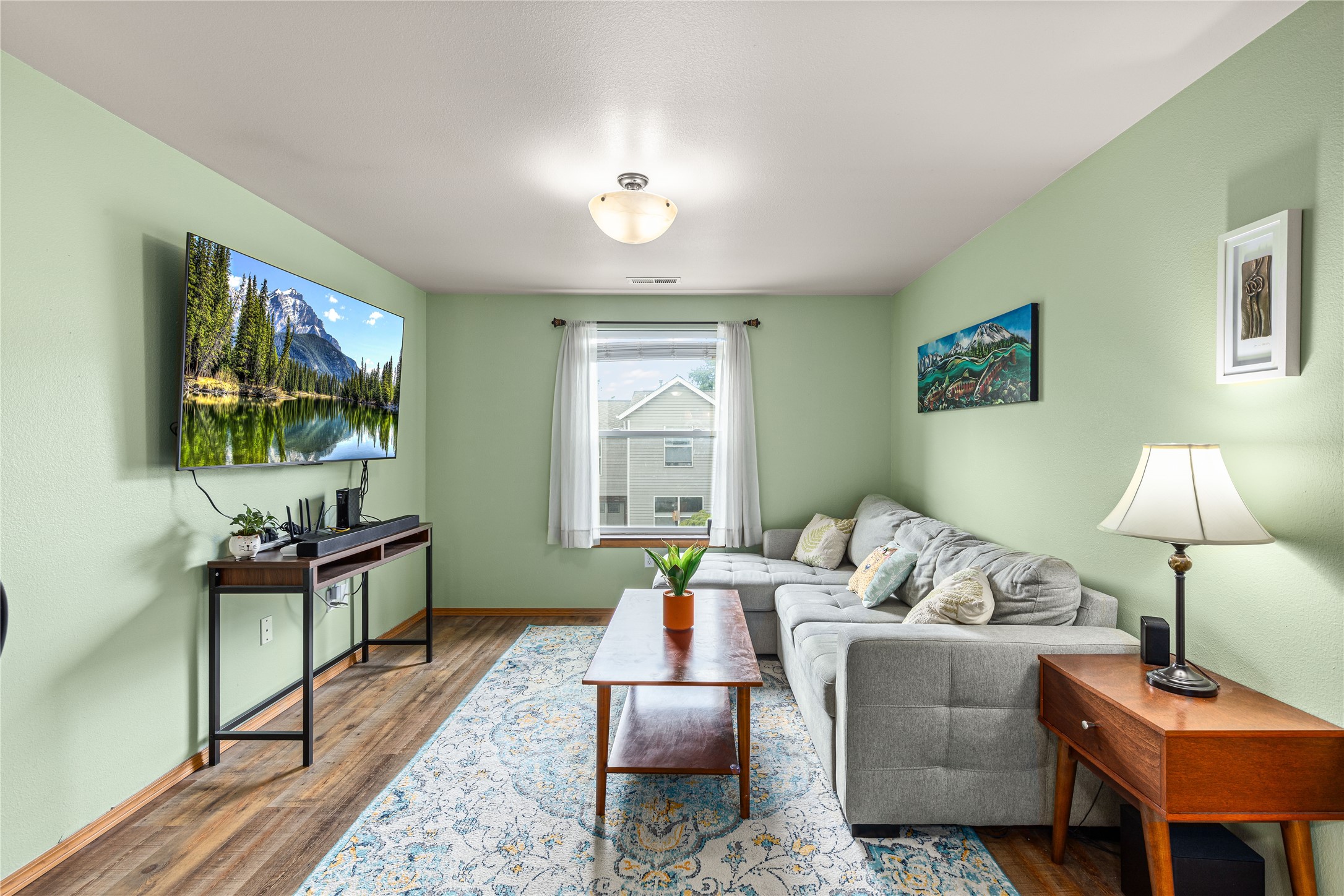 Missoula, Montana 59802, United States, 2 Bedrooms Bedrooms, ,2 BathroomsBathrooms,Residential,Active,148158