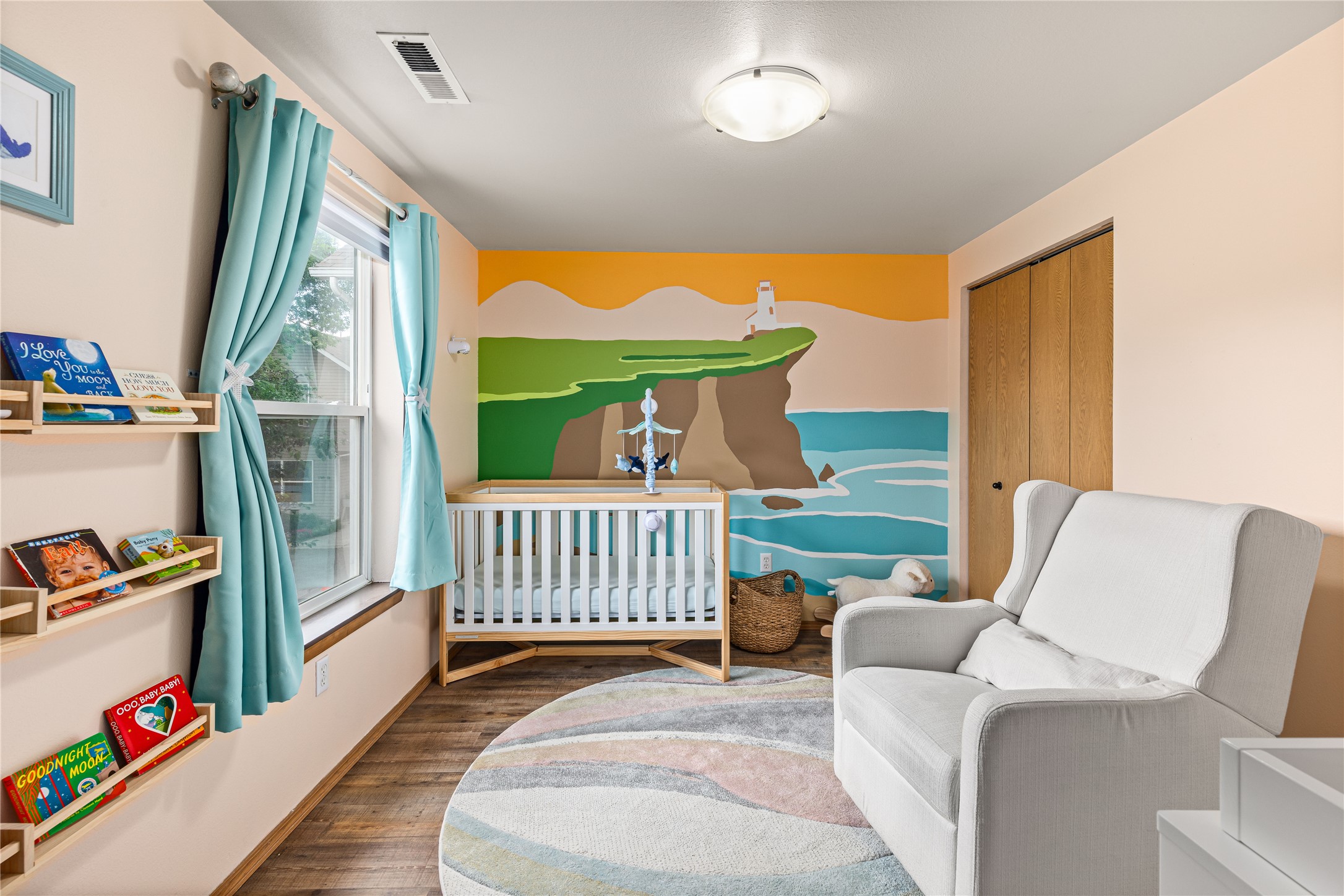 Missoula, Montana 59802, United States, 2 Bedrooms Bedrooms, ,2 BathroomsBathrooms,Residential,Active,148158