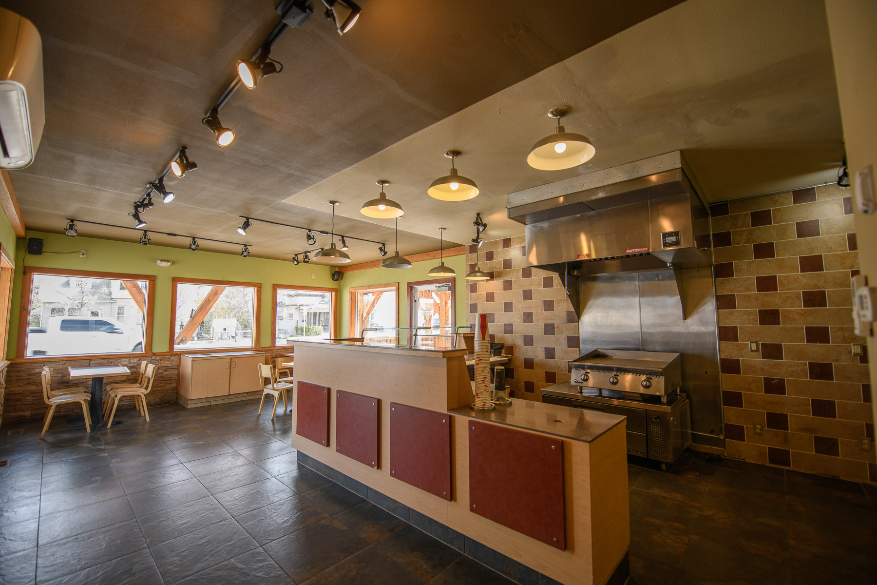 613 S Atlantic Street