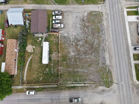 Photo of 300 4th Ave Street E, Superior, MT 59872 (MLS # 30070931)