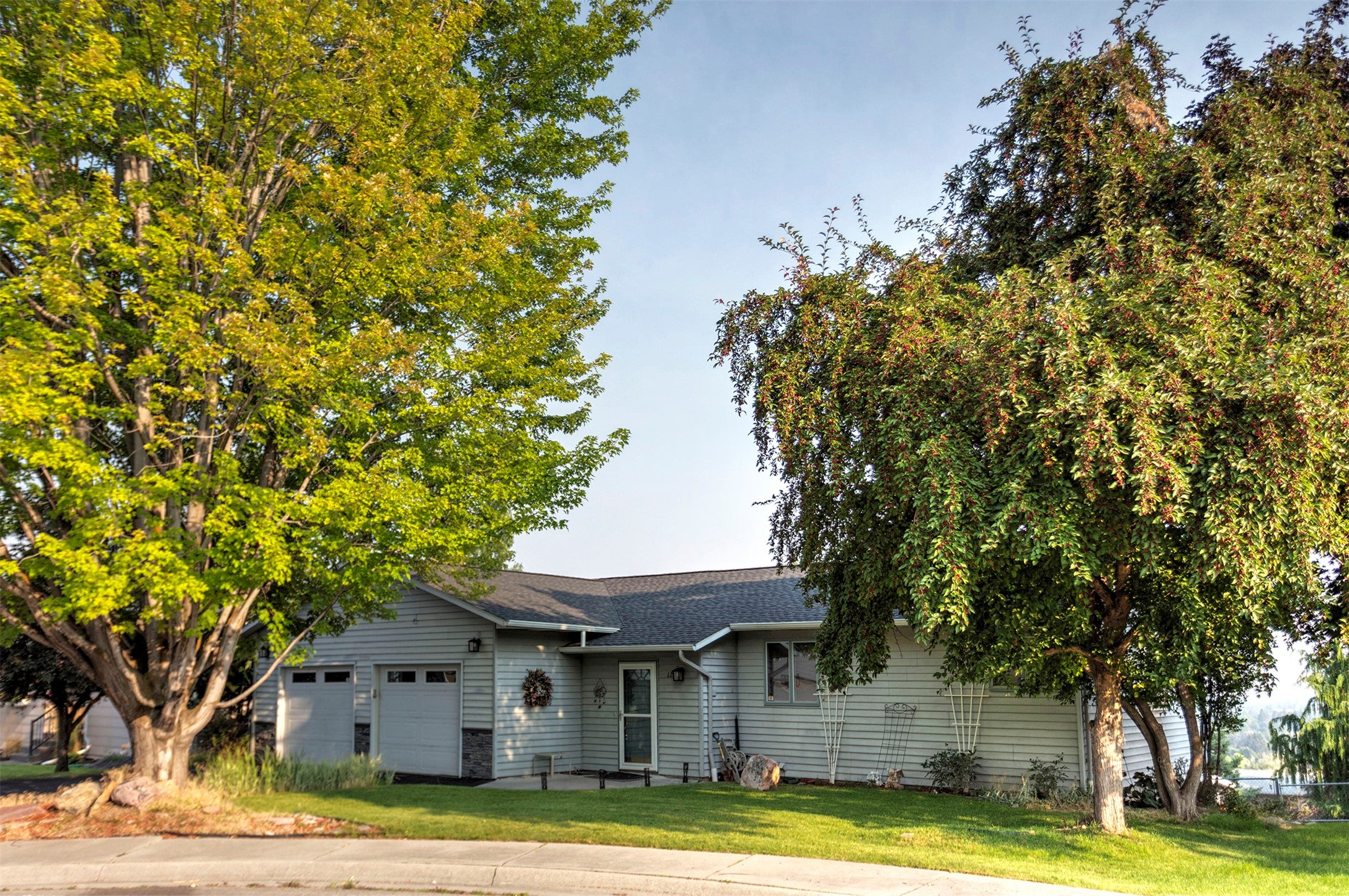 122 Kinnikinnick Court