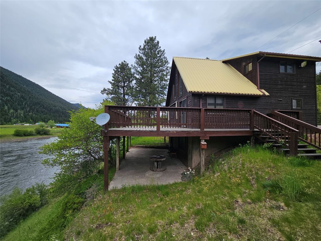 Photo of 48 Sloway Frontage Road E, Superior, MT 59872 (MLS # 30061870)