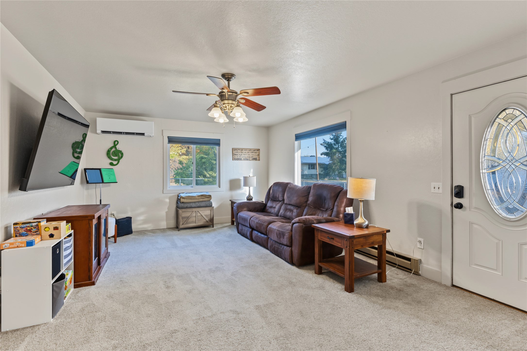 911 5th Street W