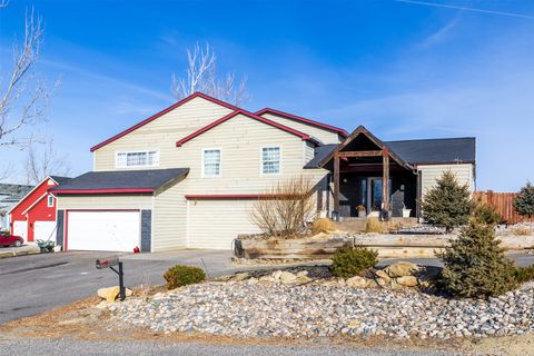 Photo of 4901 Country View Drive, Billings, MT 59105 (MLS # 30064240)