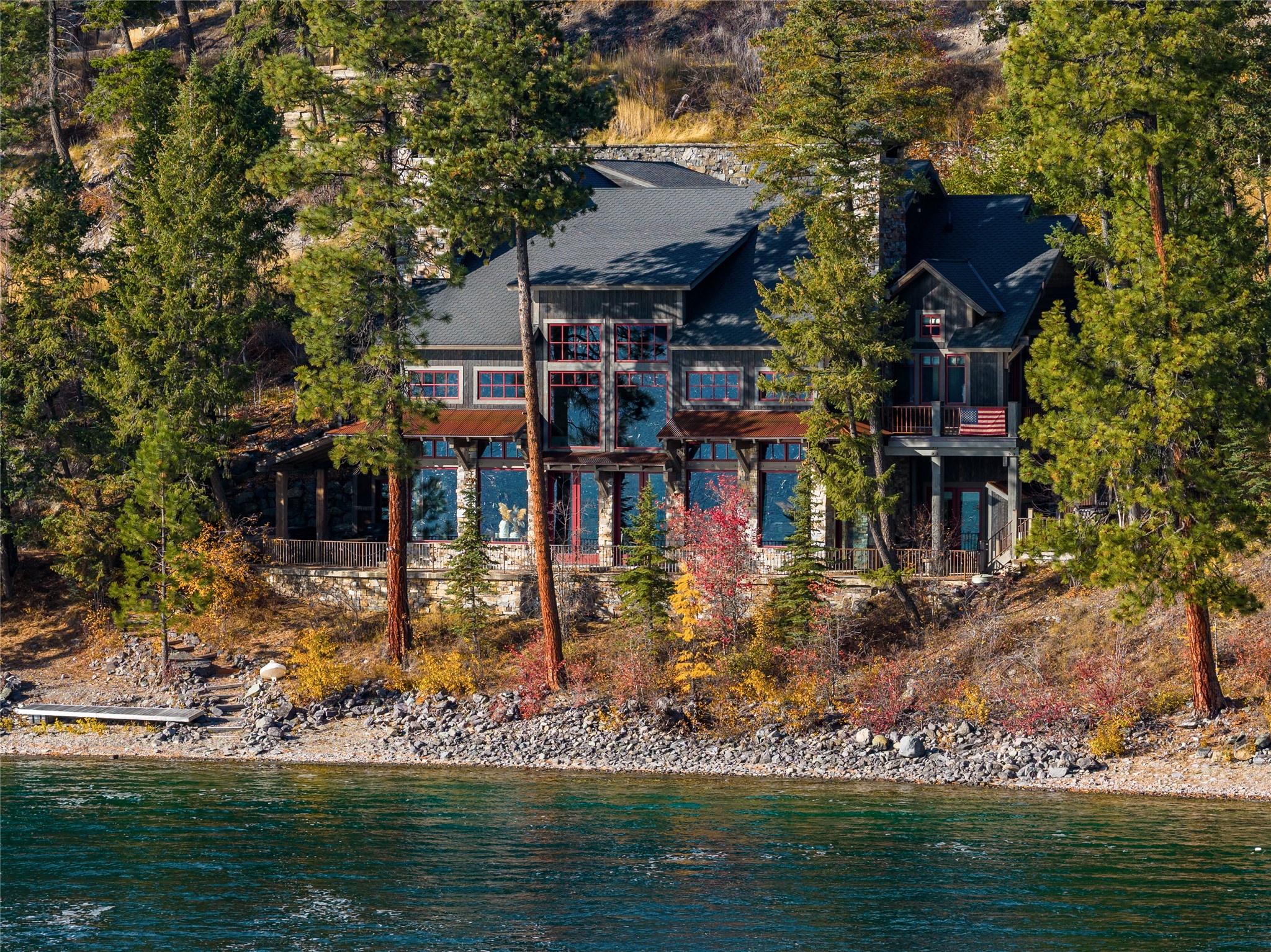 3614 E Lakeshore Drive