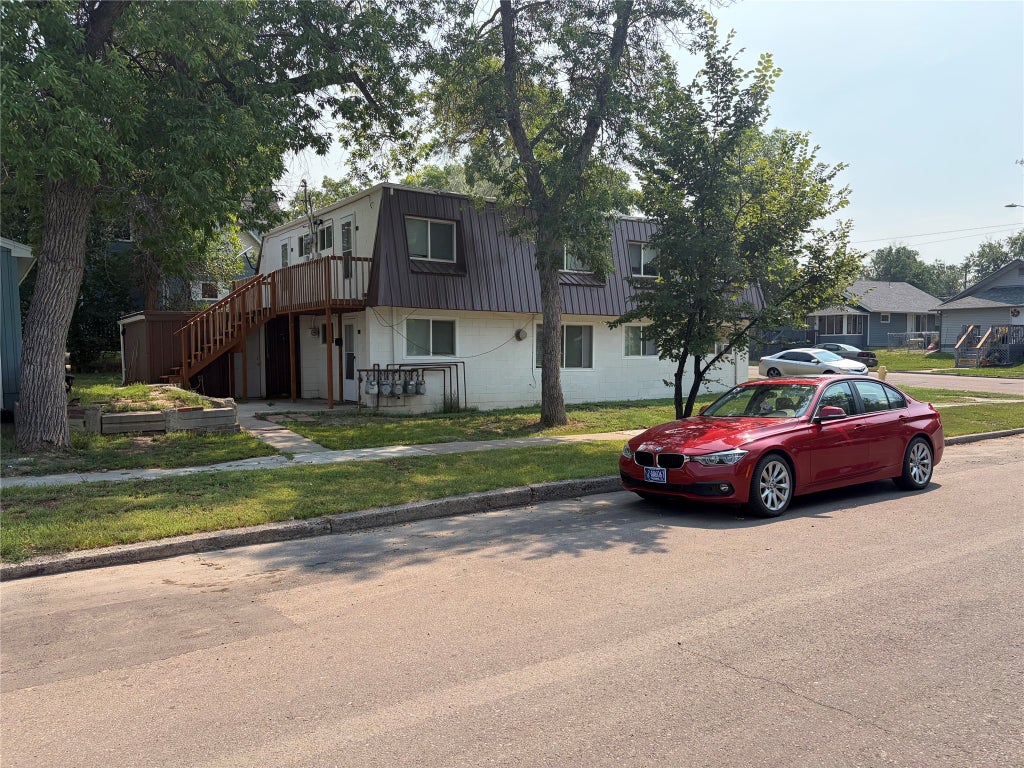 Photo of 1601 5th Avenue N, Great Falls, MT 59401 (MLS # 30078941)