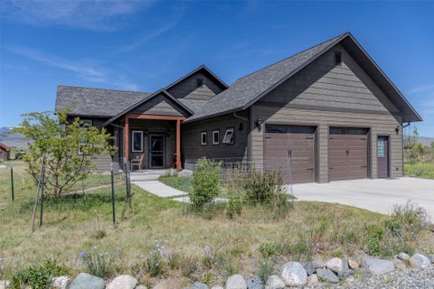 Tiny photo for 34 Obsidian Road, Livingston, MT 59047 (MLS # 30072725)