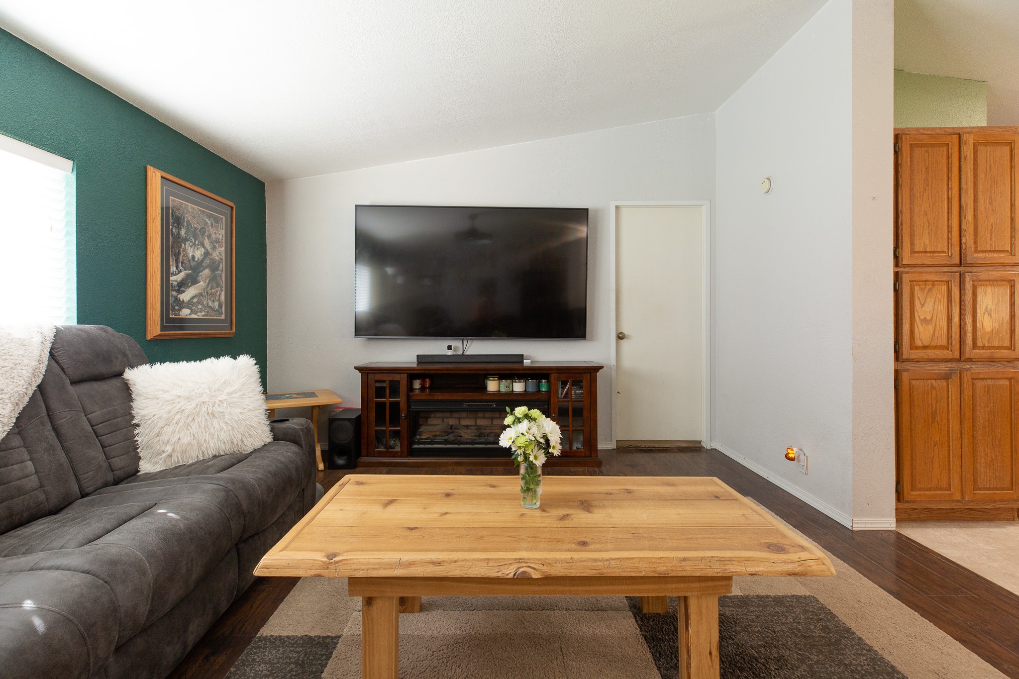 9332 Snapdragon Drive