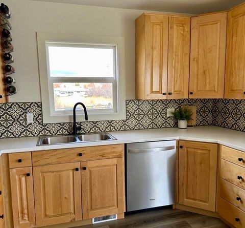 Tiny photo for 3320 Paxson Avenue, Butte, MT 59701 (MLS # 30065129)