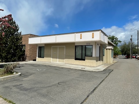 1004 South Avenue W