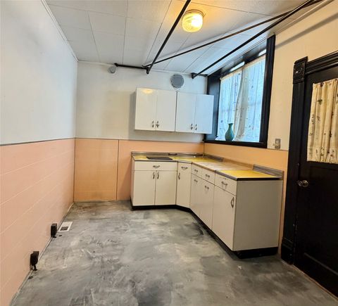 Tiny photo for 625 N Main Street, Butte, MT 59701 (MLS # 30071357)