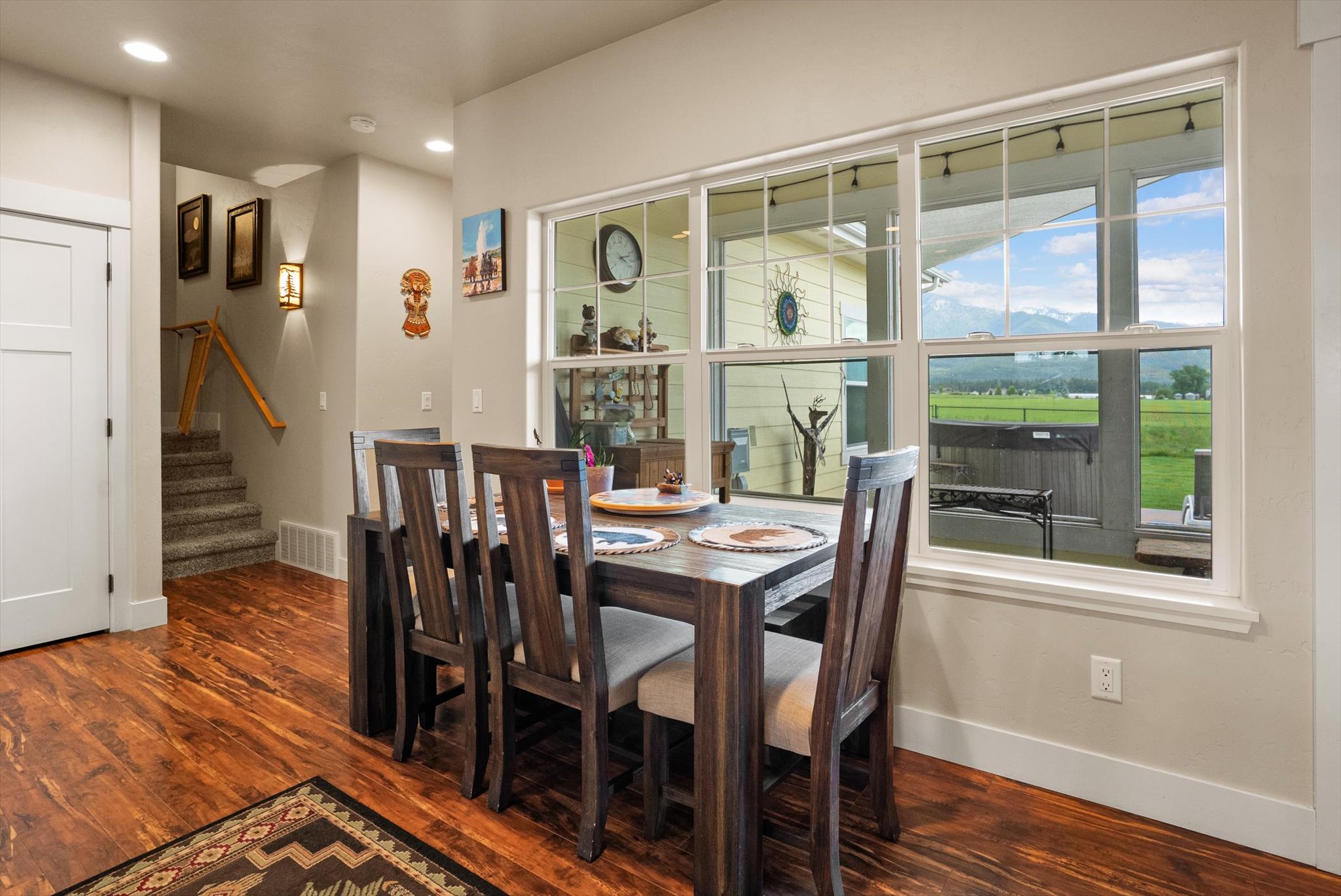790 Fox Den Trail
