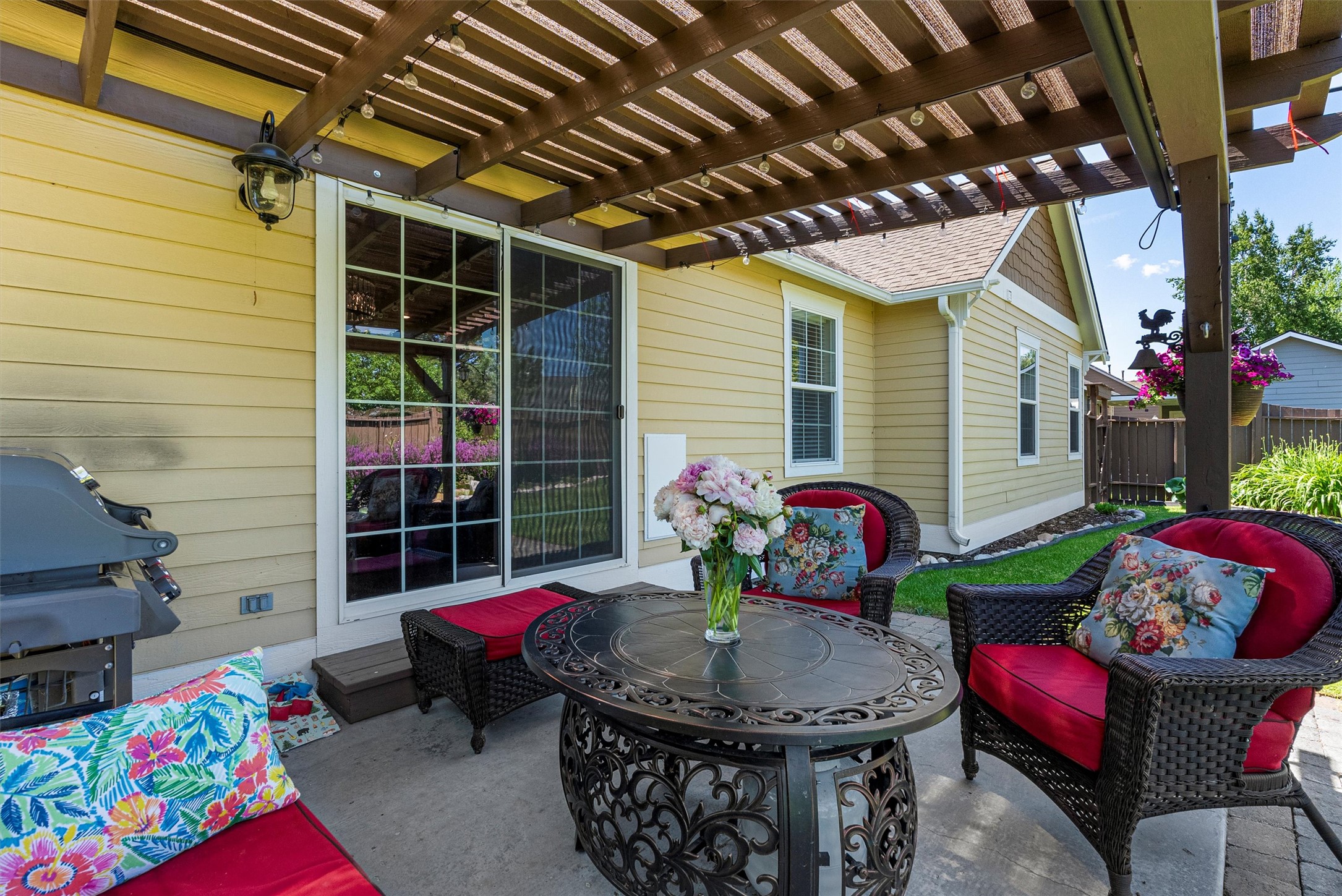 Hamilton, Montana 59840, United States, 3 Bedrooms Bedrooms, ,2 BathroomsBathrooms,Residential,Active,149742