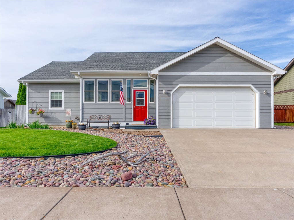 Photo of 1216 15th Avenue W, Columbia Falls, MT 59912 (MLS # 30079728)