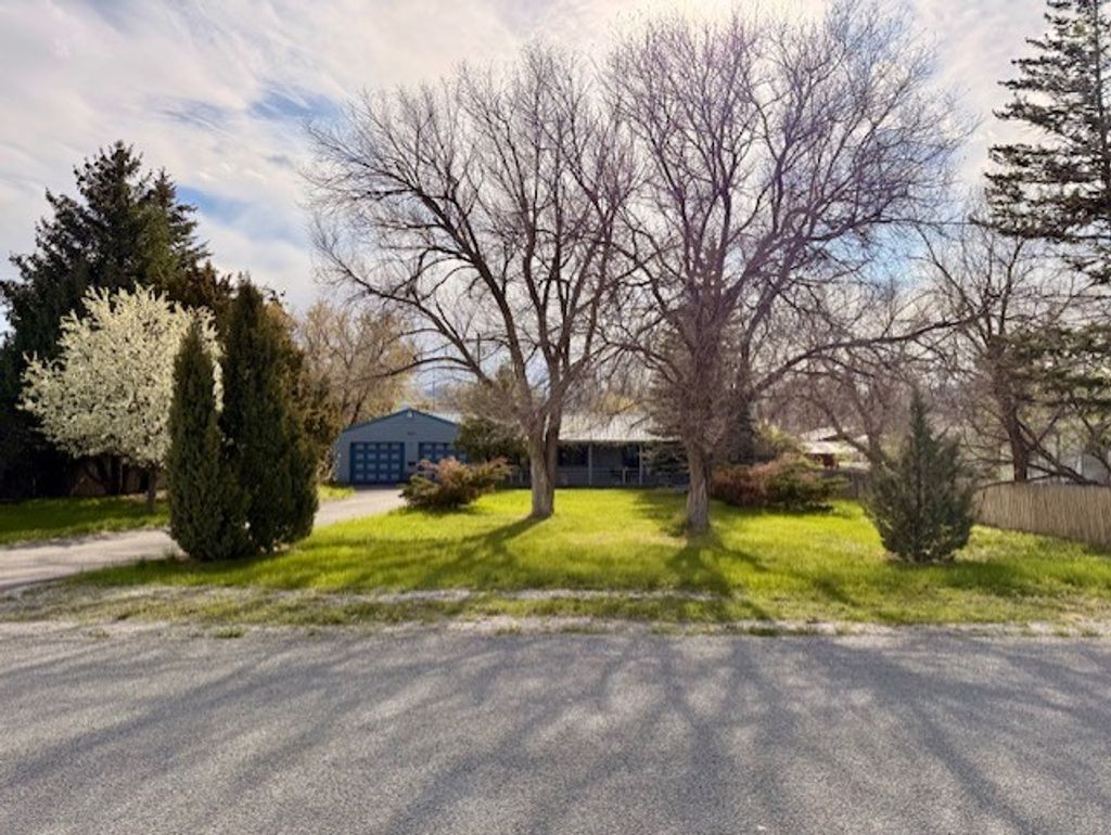 Photo of 311 N Harrison Avenue, Townsend, MT 59644 (MLS # 30069711)