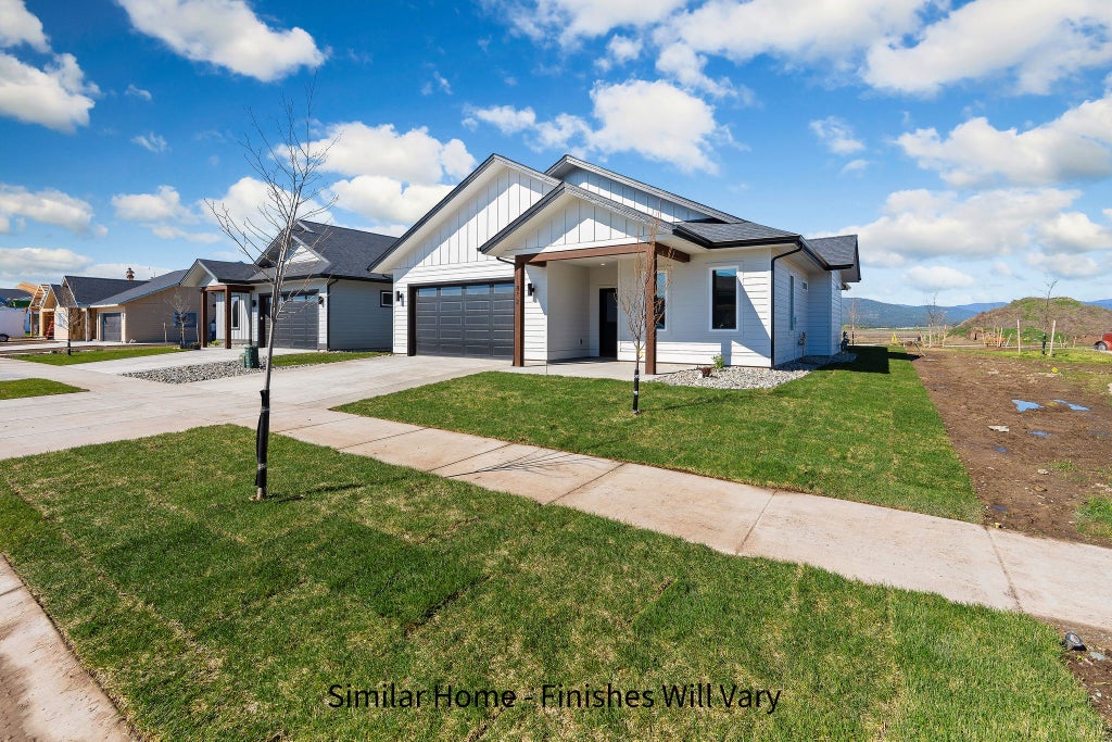 Photo of 611 Jersey Way, Kalispell, MT 59901 (MLS # 30079518)