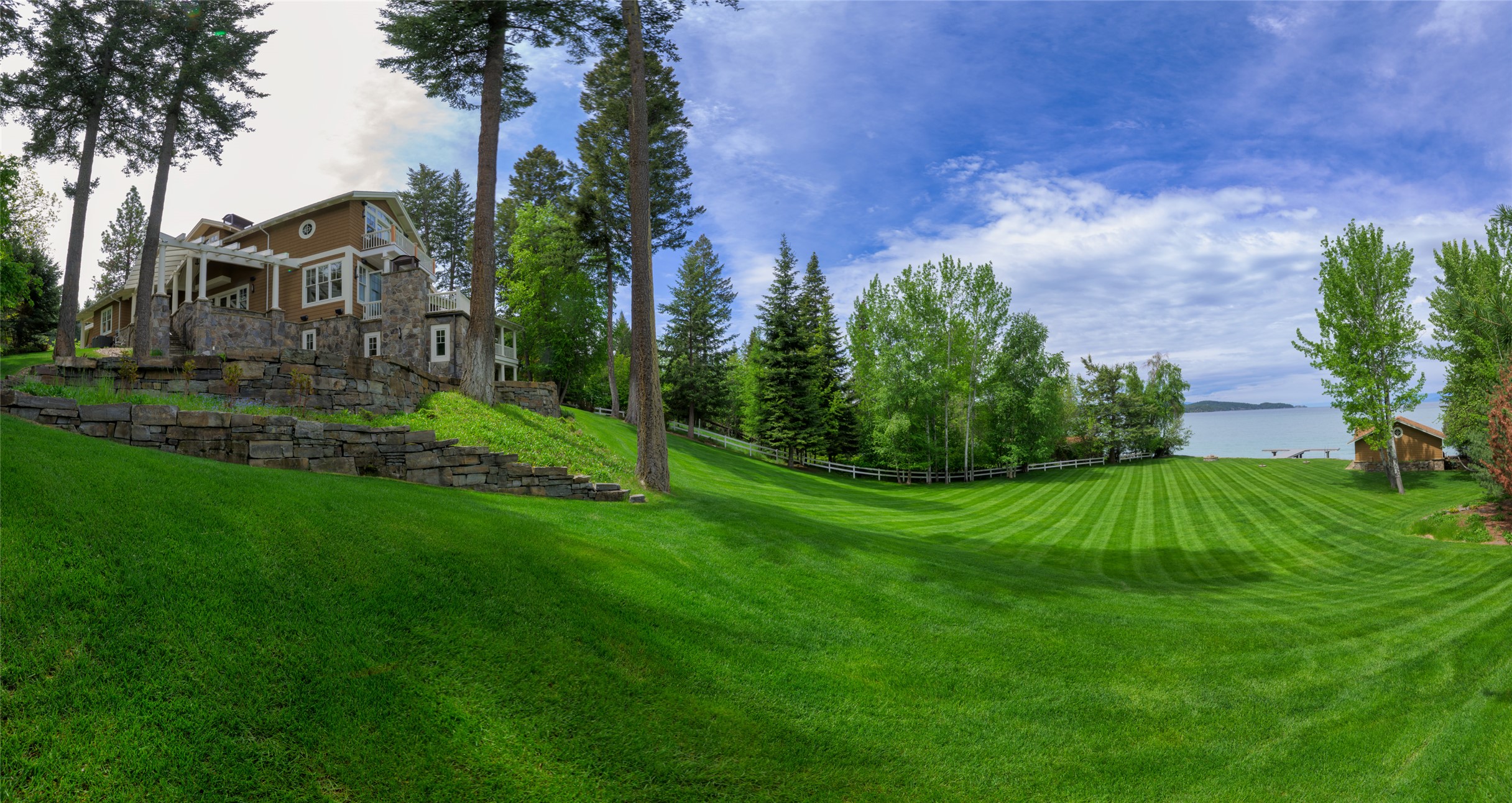 Polson, Montana 59860, United States, 4 Bedrooms Bedrooms, ,5 BathroomsBathrooms,Residential,Active,140764