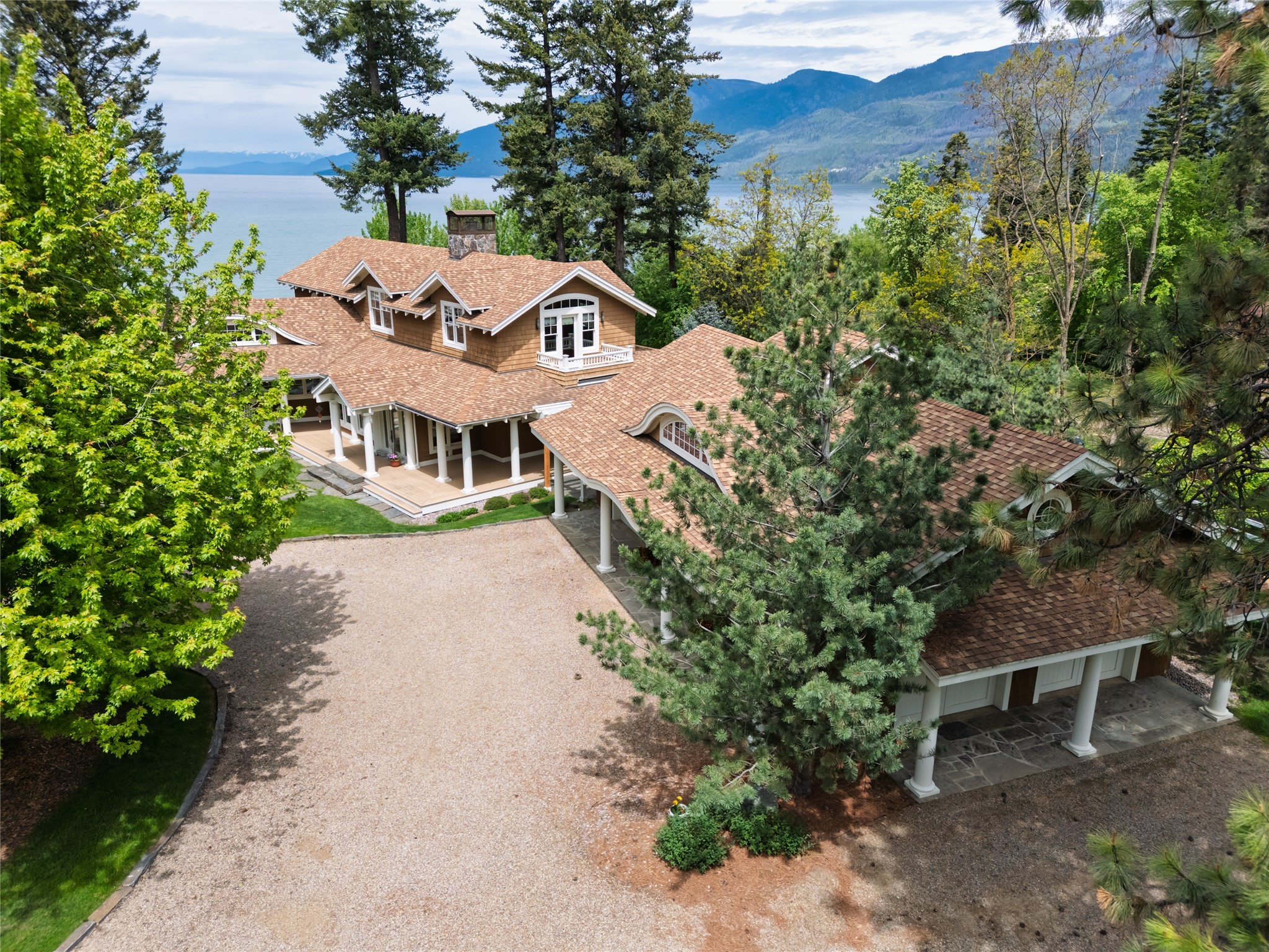 Polson, Montana 59860, United States, 4 Bedrooms Bedrooms, ,5 BathroomsBathrooms,Residential,Active,140764