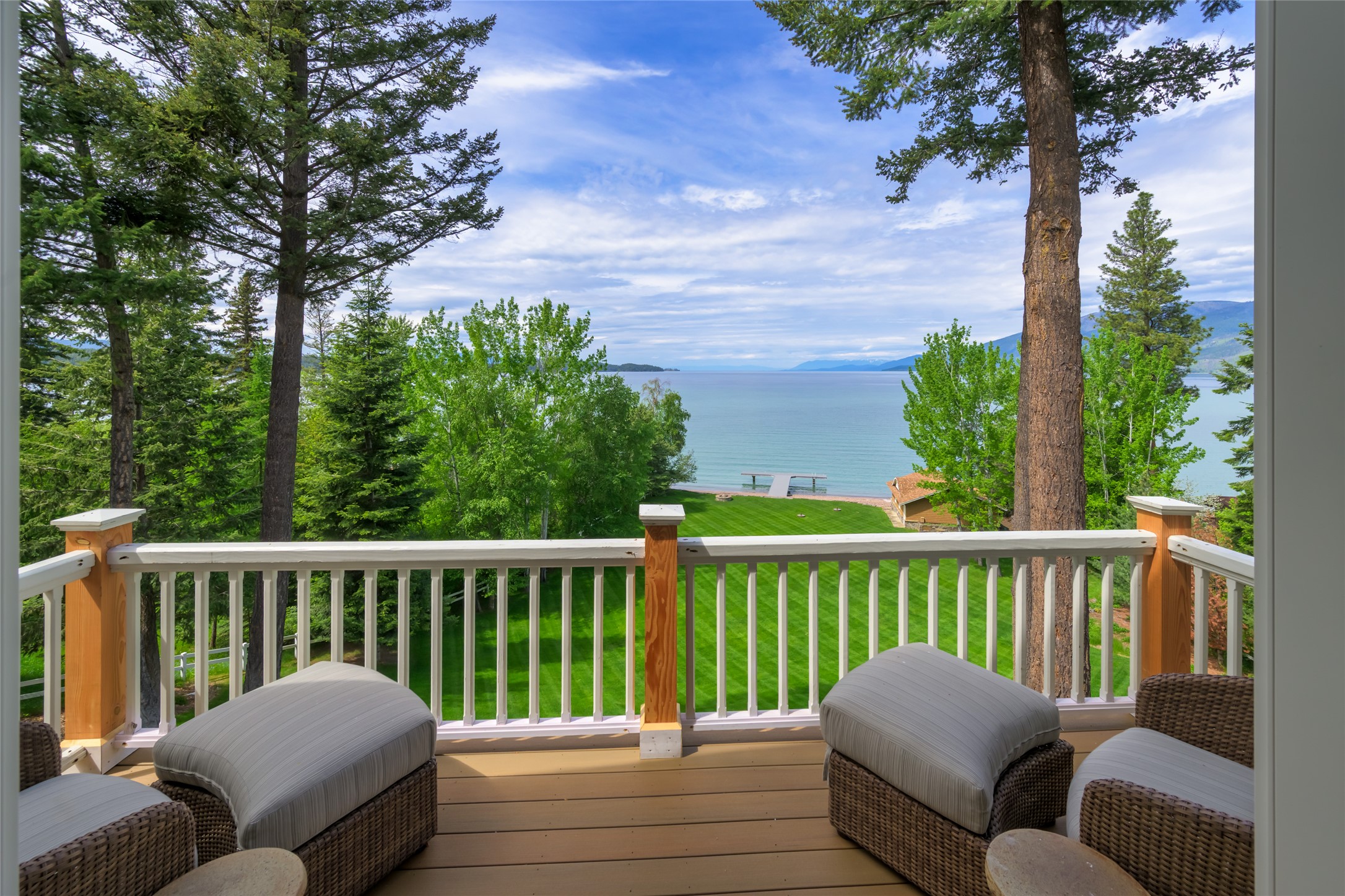 Polson, Montana 59860, United States, 4 Bedrooms Bedrooms, ,5 BathroomsBathrooms,Residential,Active,140764