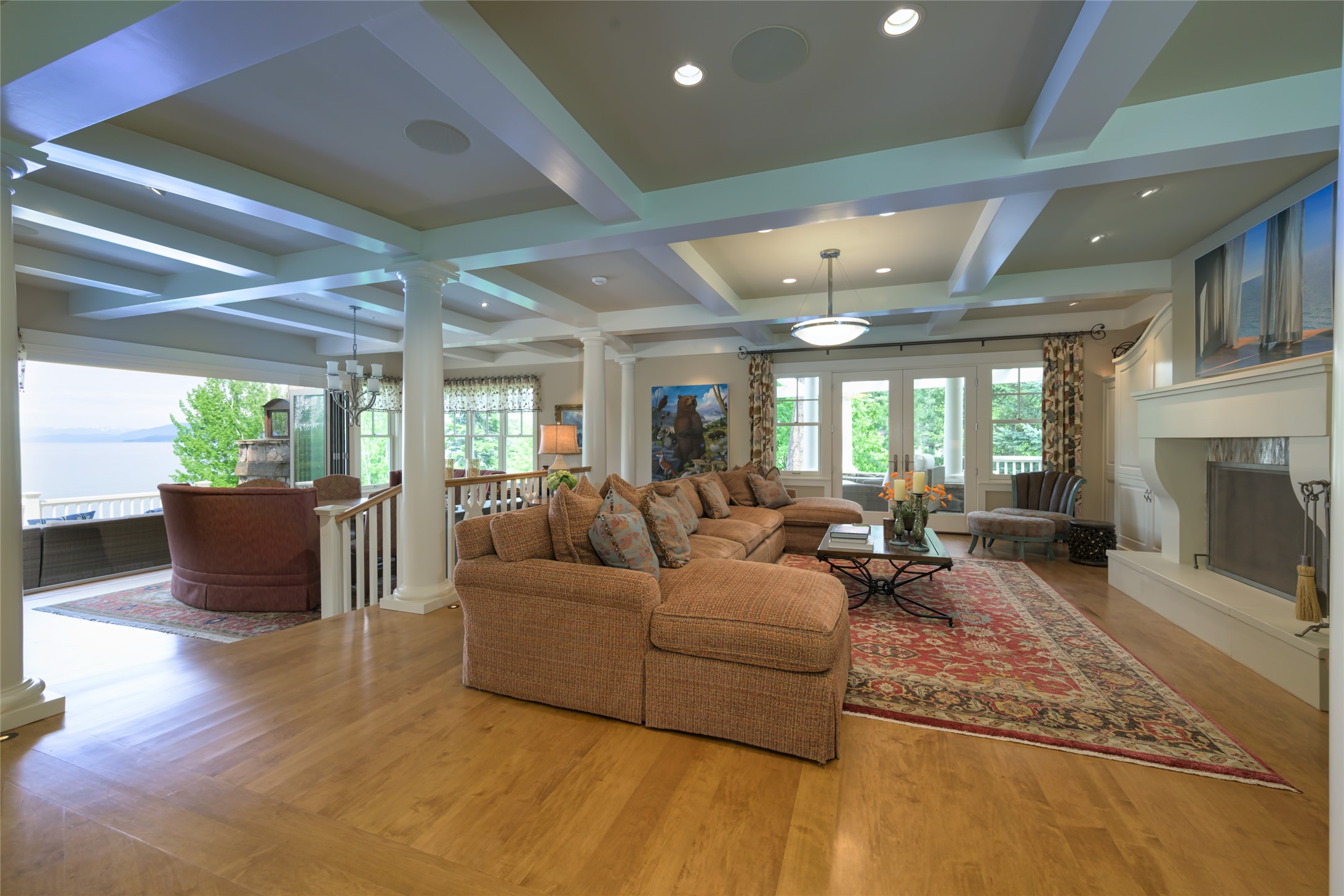 Polson, Montana 59860, United States, 4 Bedrooms Bedrooms, ,5 BathroomsBathrooms,Residential,Active,140764